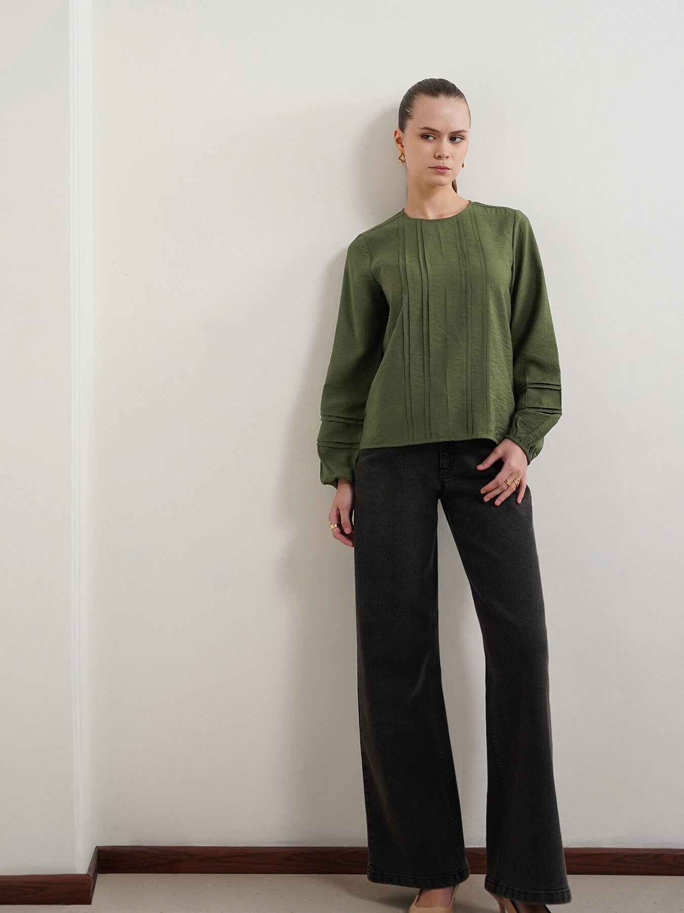 Viscose Round Neck Top - Olive