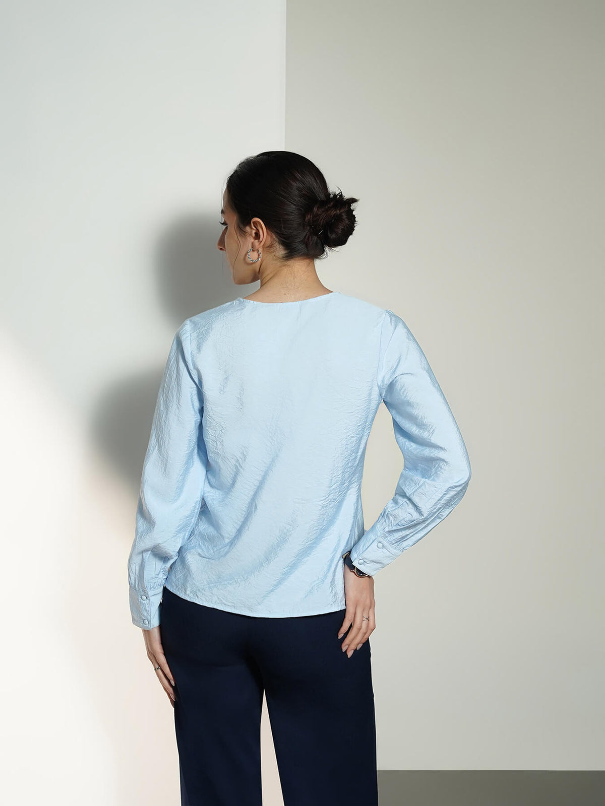 Keyhole Detail Top - Blue