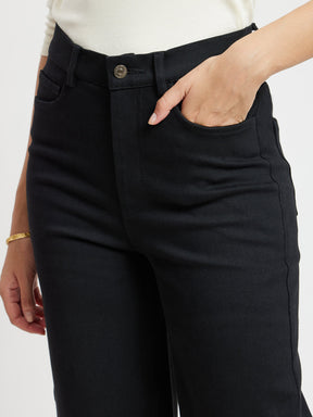 Wide Legged Jeans - Black