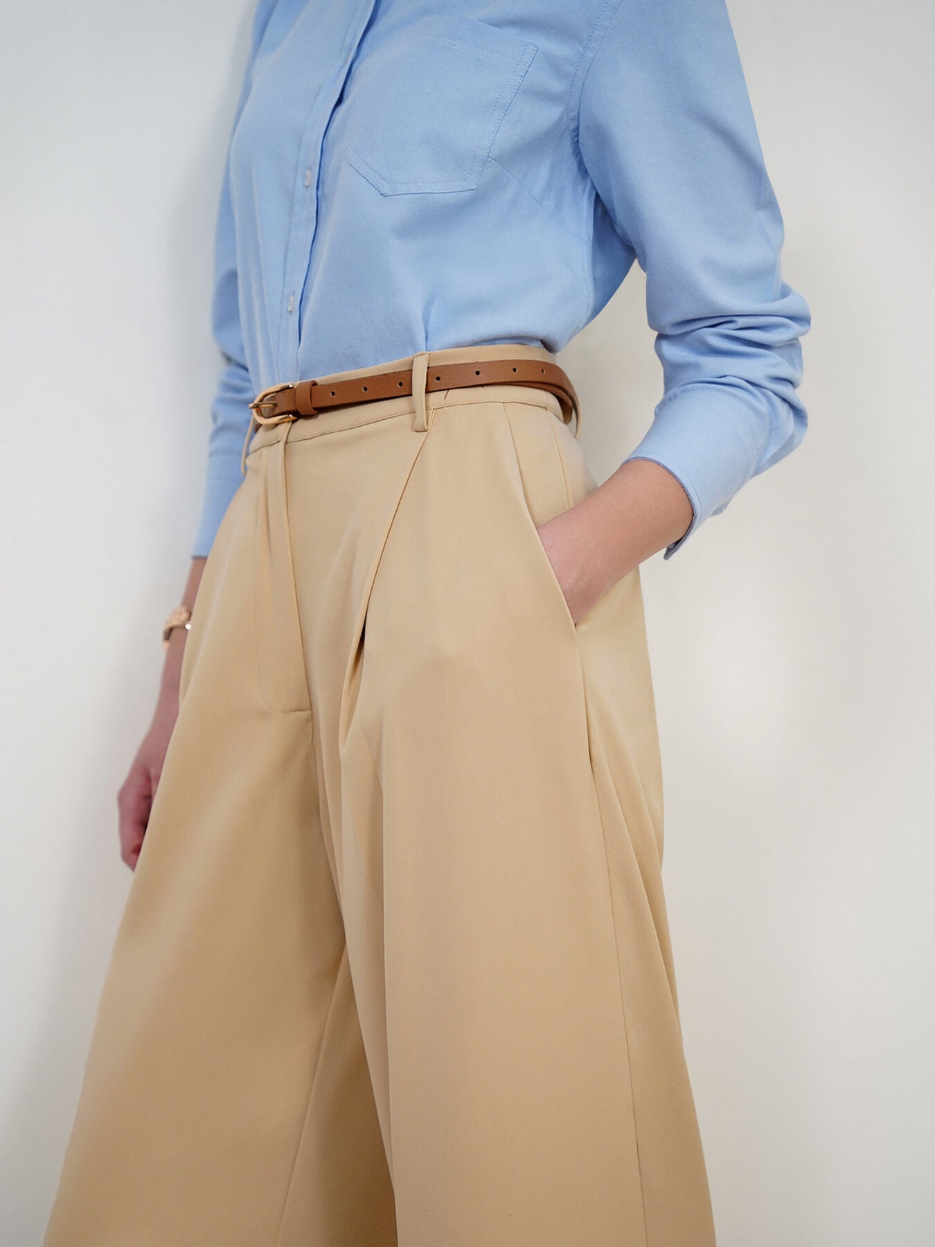 Pleated Trousers - Beige