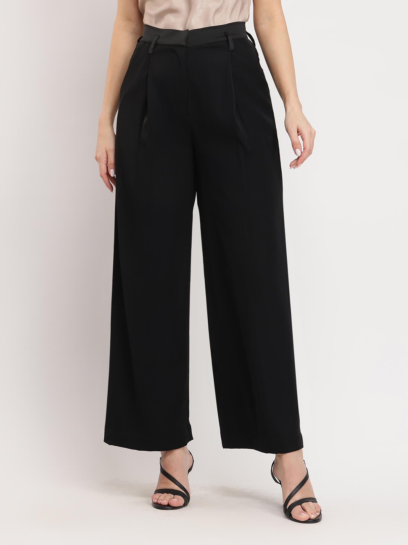 Wide Leg Pleated Trousers - Black