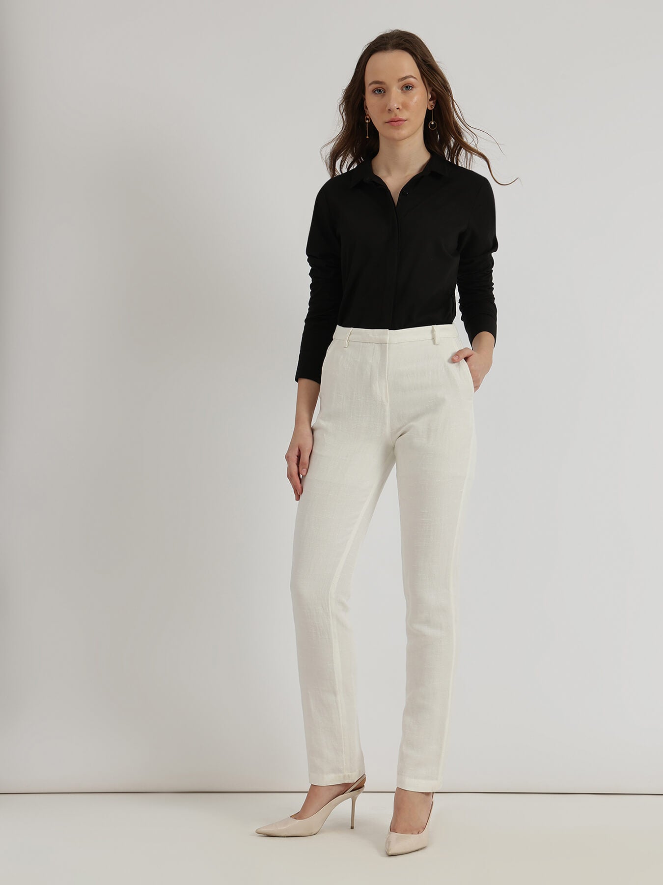 Linen Mid Rise Tapered Trousers - White