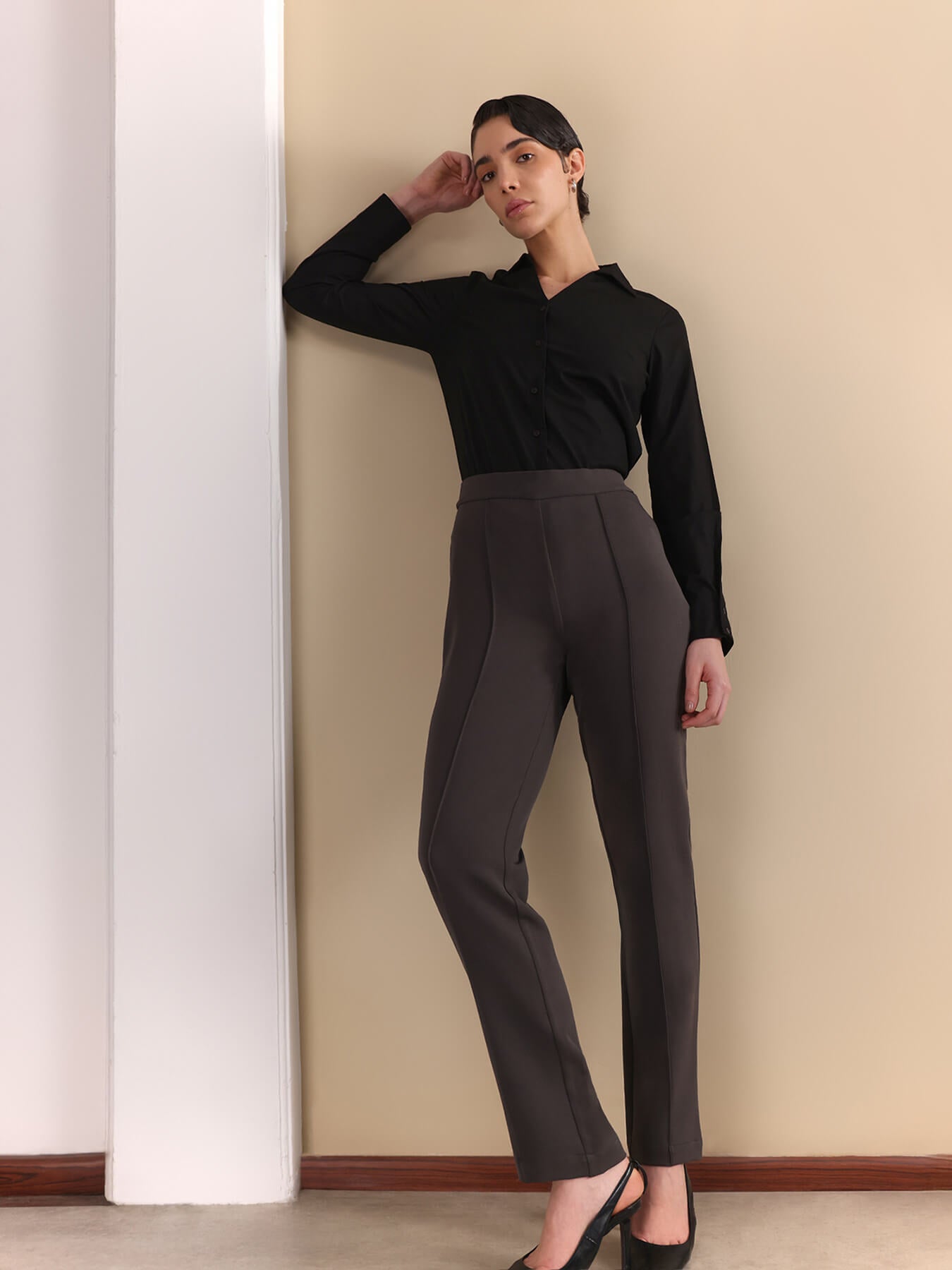 Front Pintuck Trousers - Dark Grey
