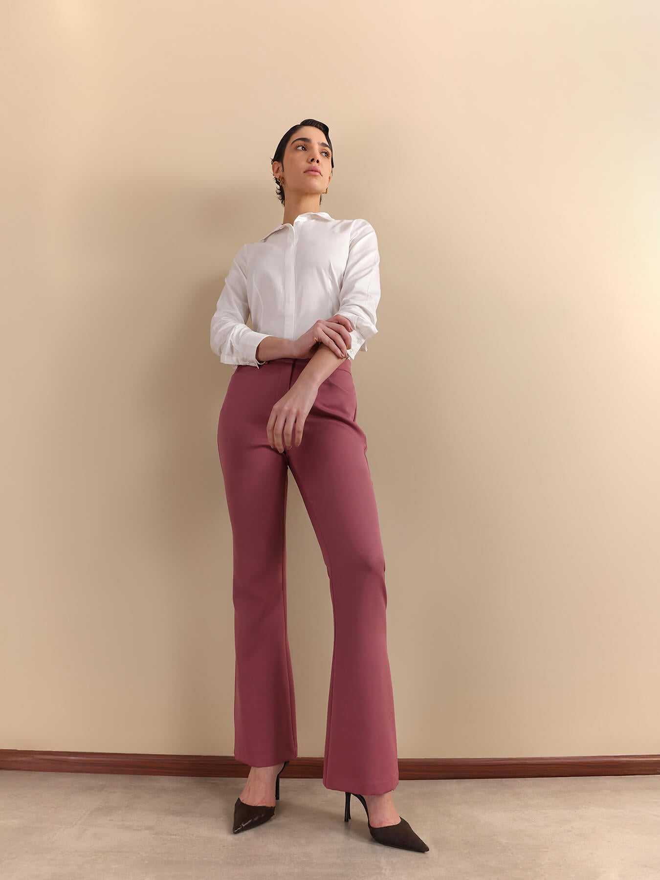 Flared Mid Rise Trousers - Dusty Pink