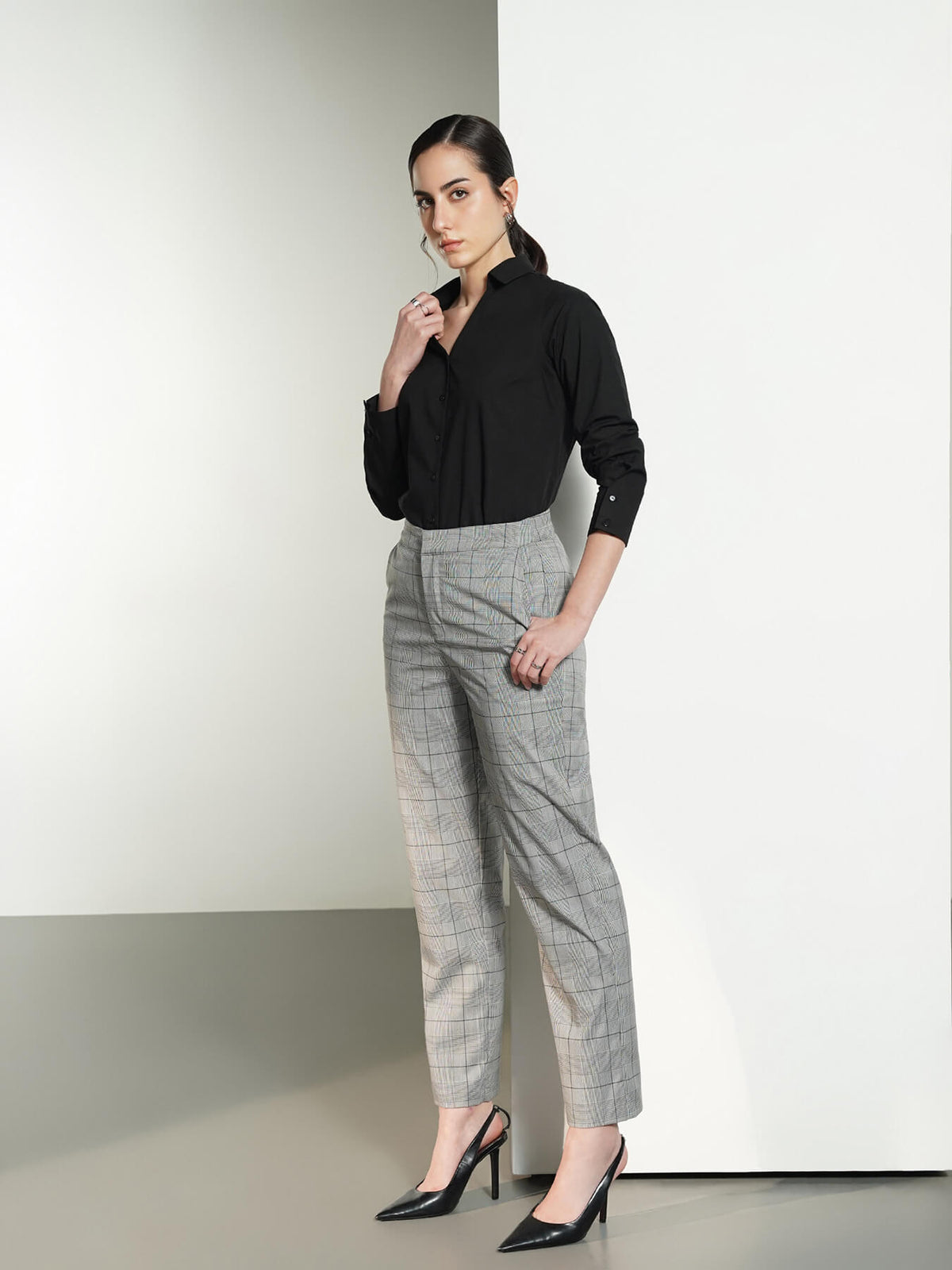 Checkered Striaght Fit Trousers - Grey