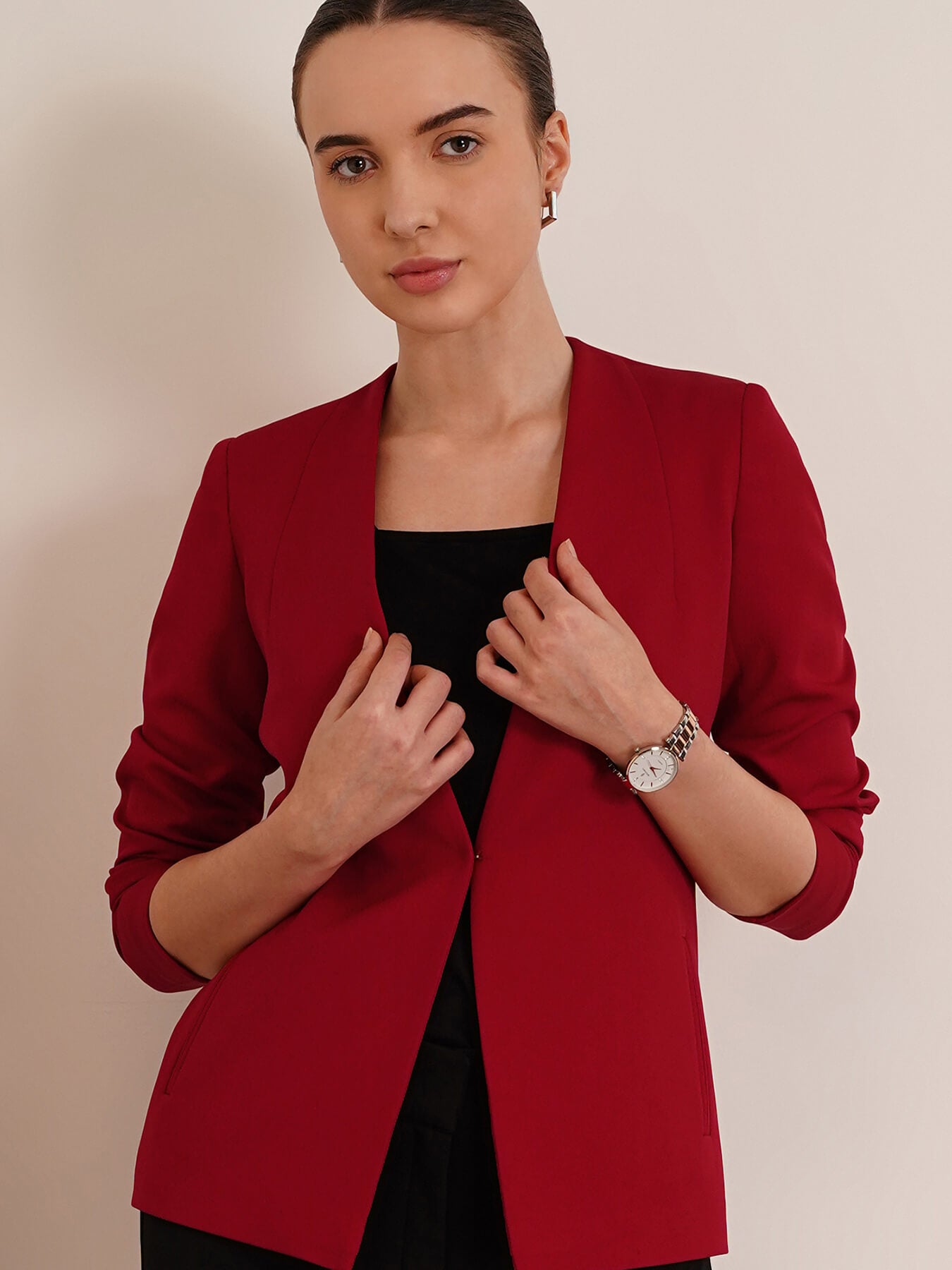 Stylish Jacket With Hook Closure - Red