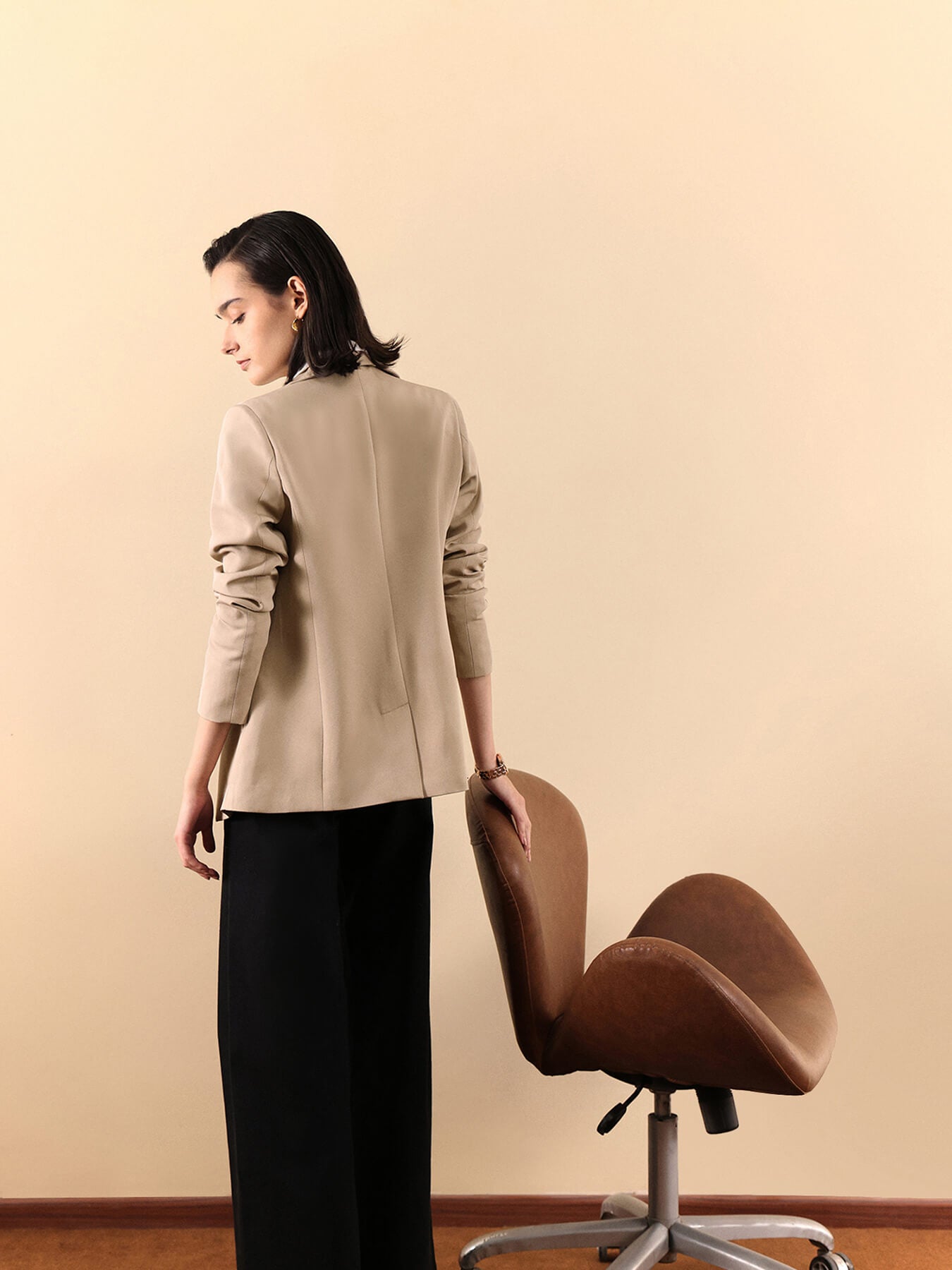 Single Breasted Blazer - Beige