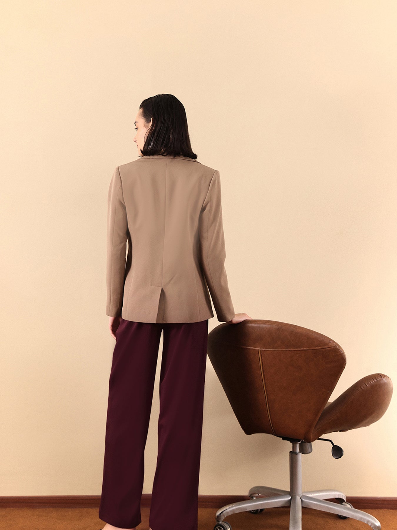 Single Breasted Blazer - Brown