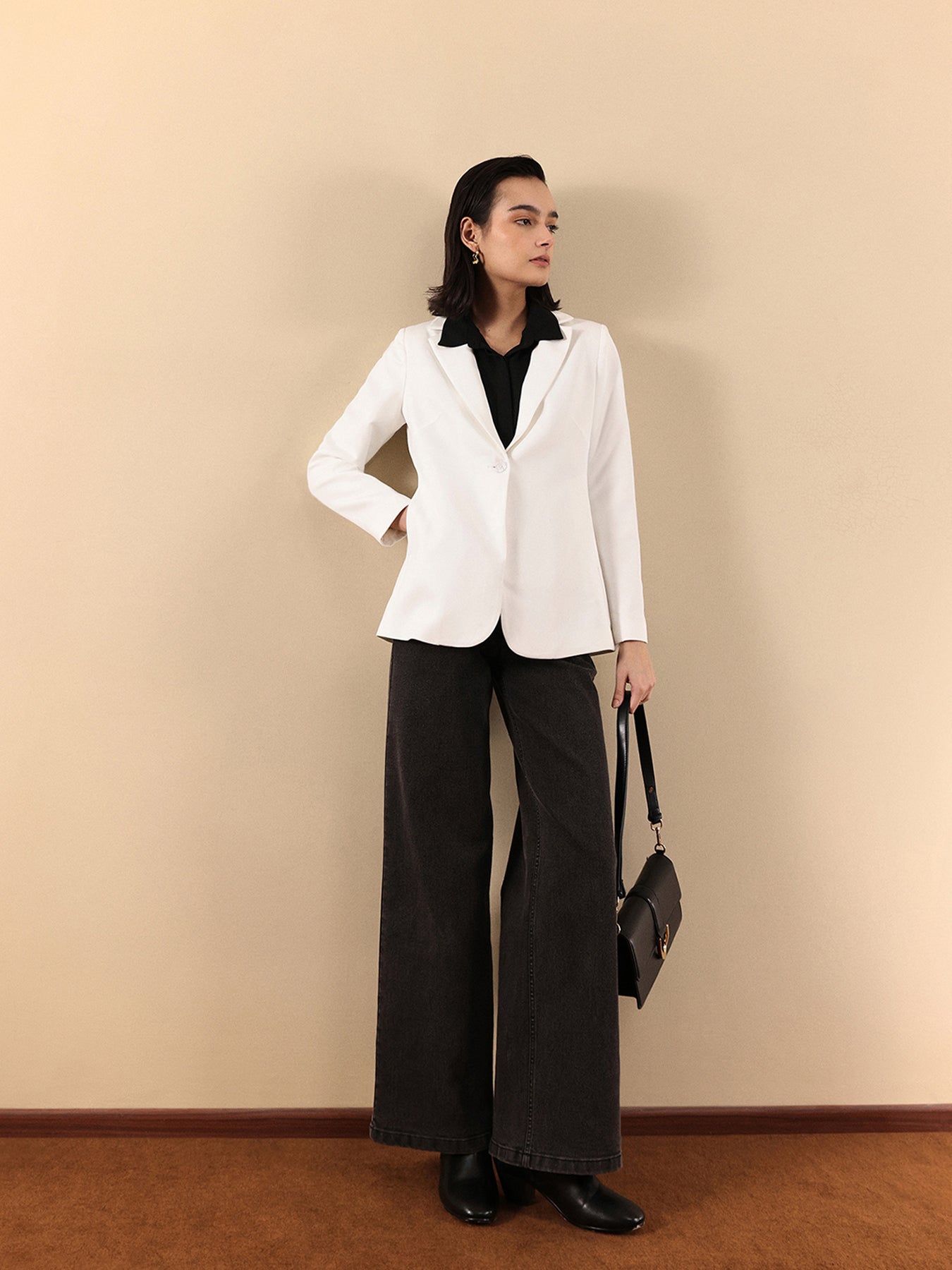 Single Breasted Blazer - Off White