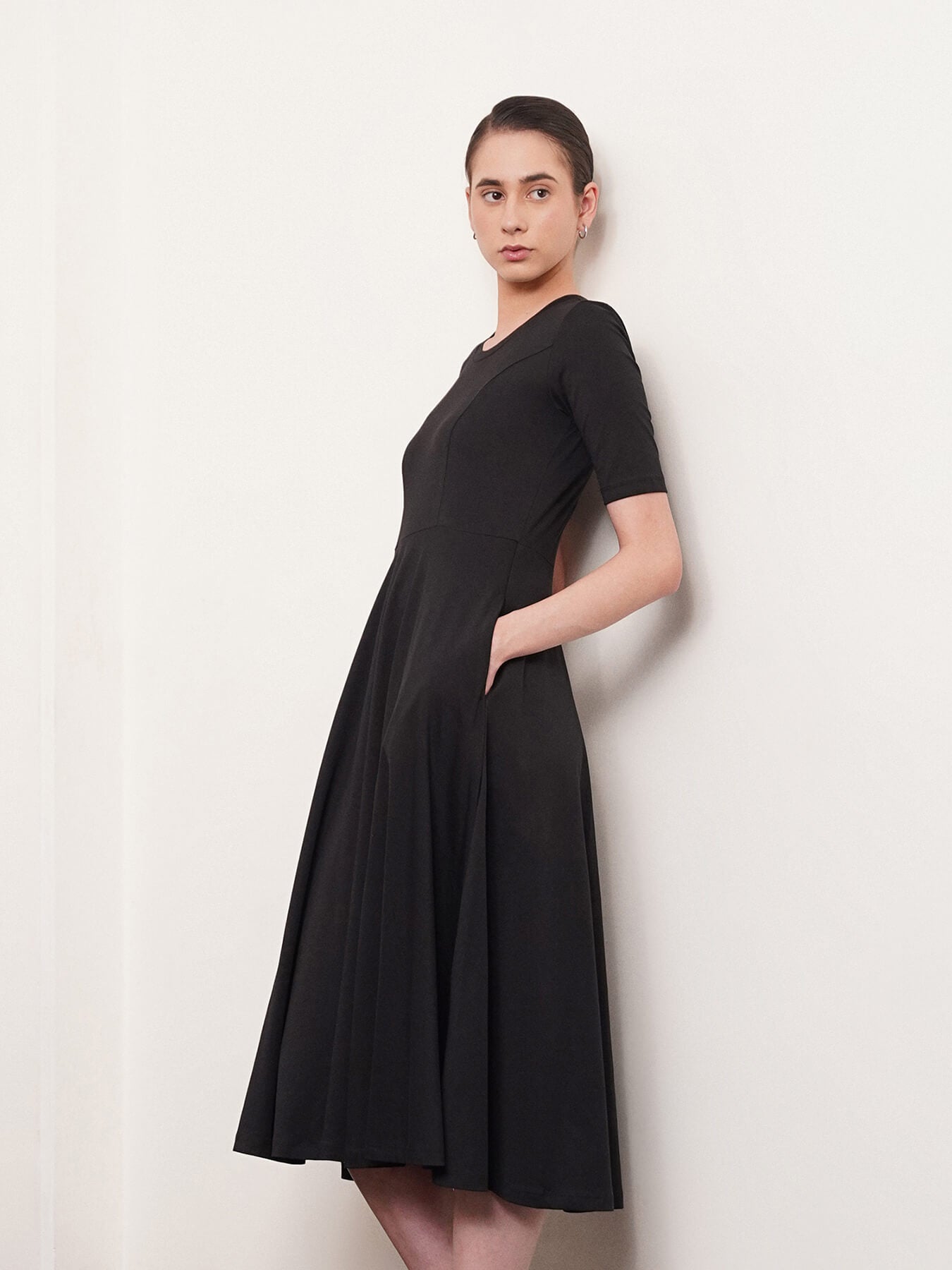 Cotton Round Neck Knitted Fit And Flare Dress - Black