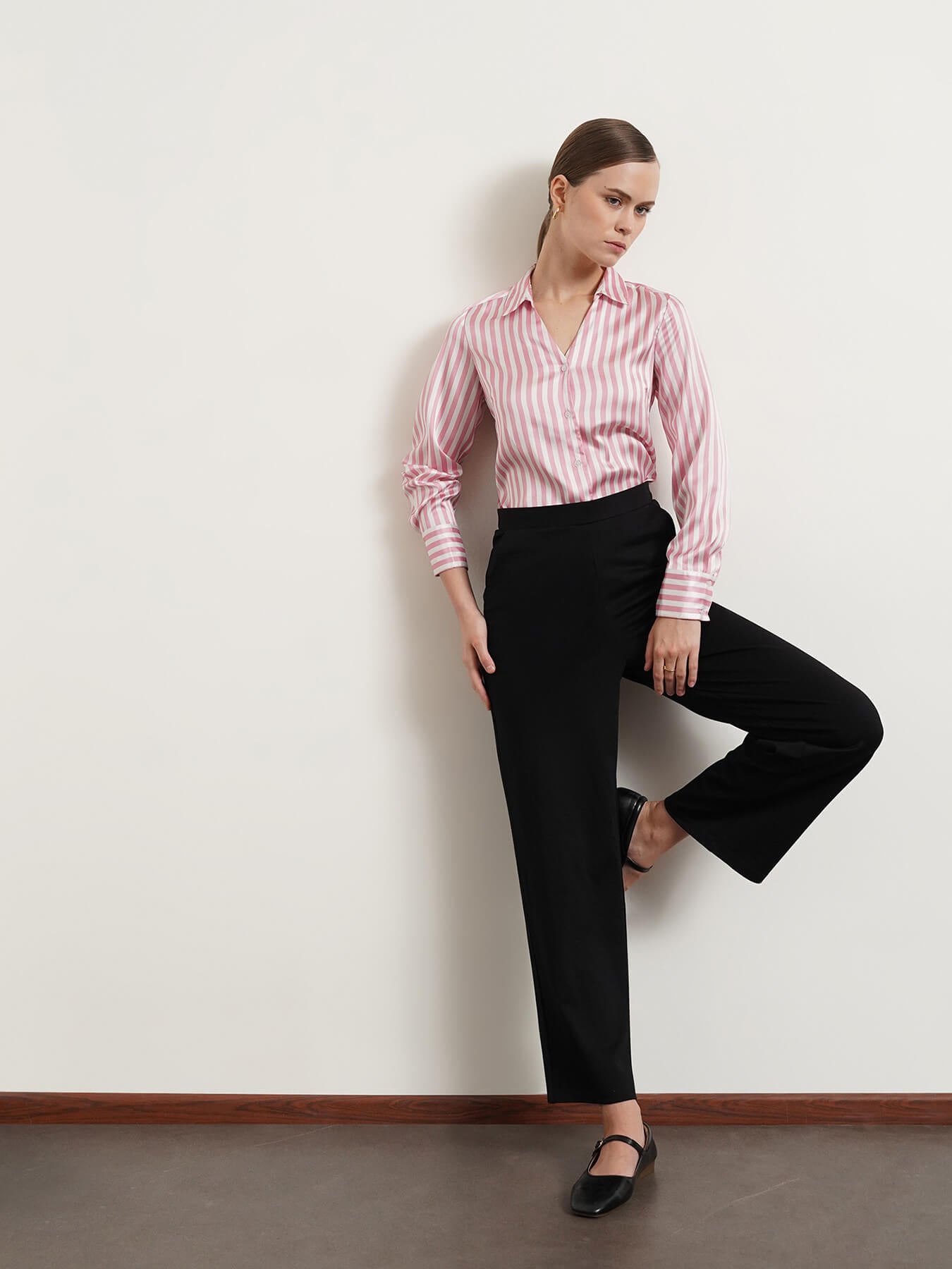 LivIn Wide Leg Pants - Black