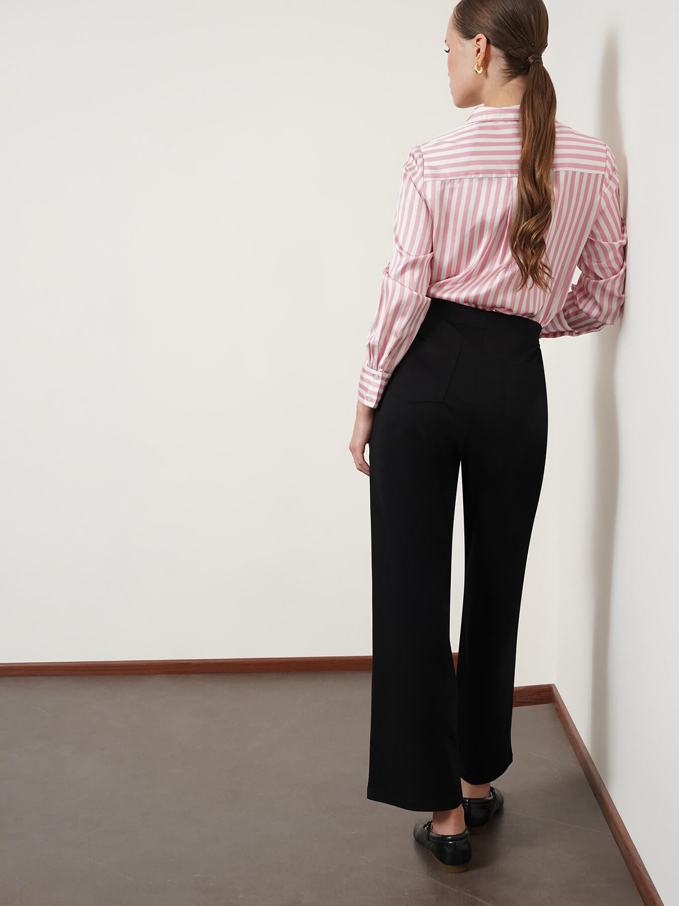 LivIn Wide Leg Pants - Black