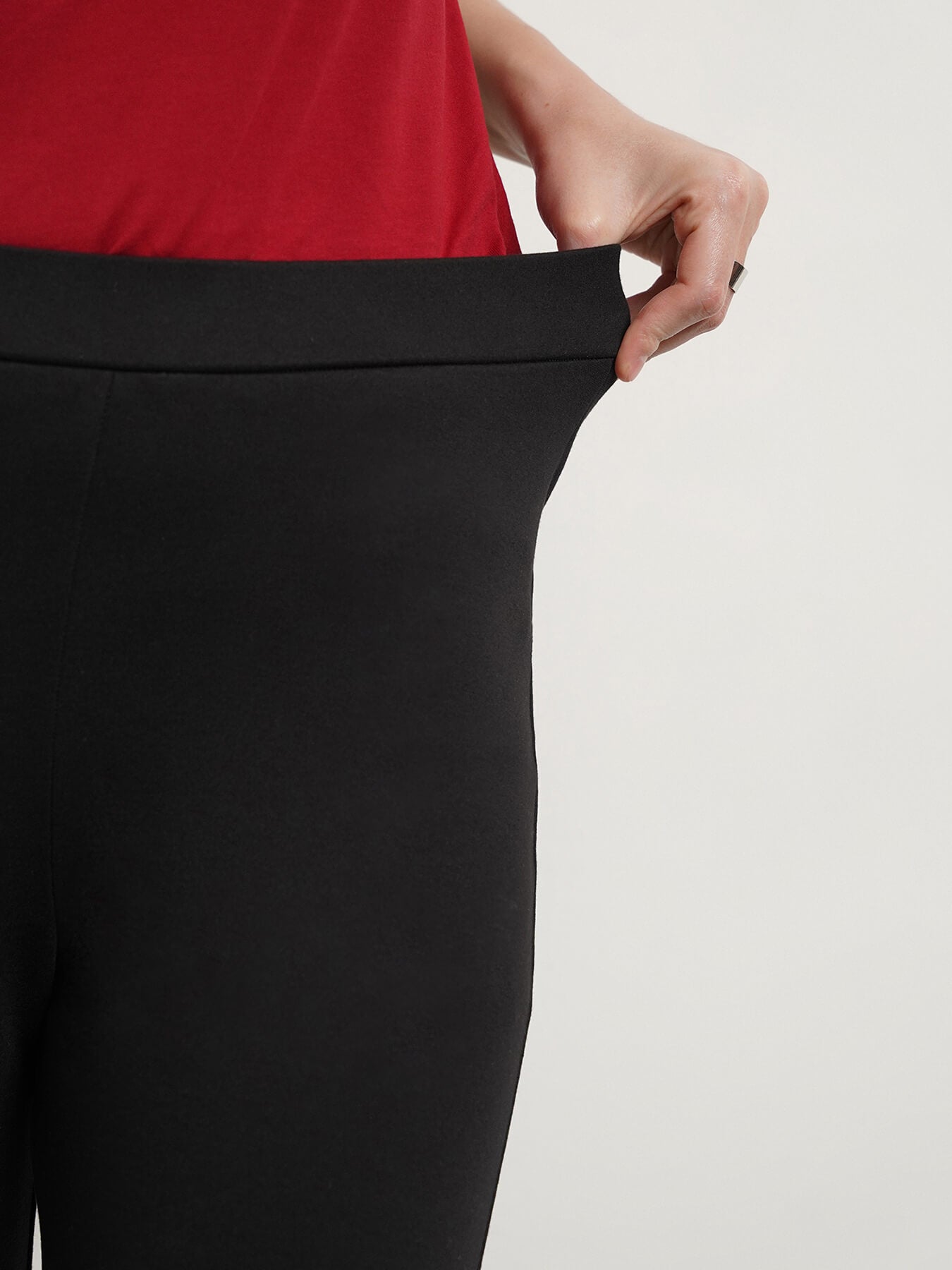 LivIn Air Bootcut Pants - Black