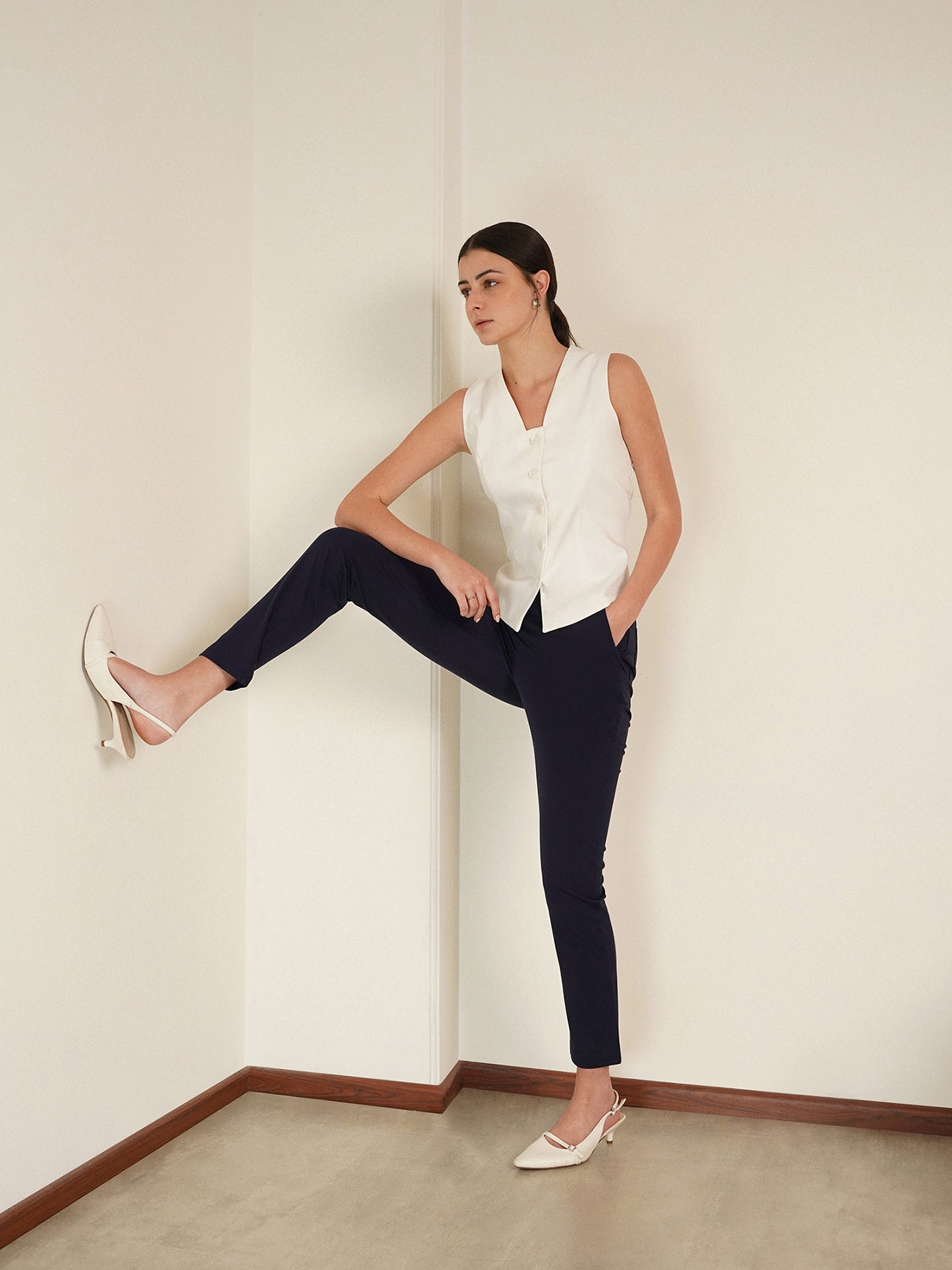 LivIn Air Straight Pants - Navy