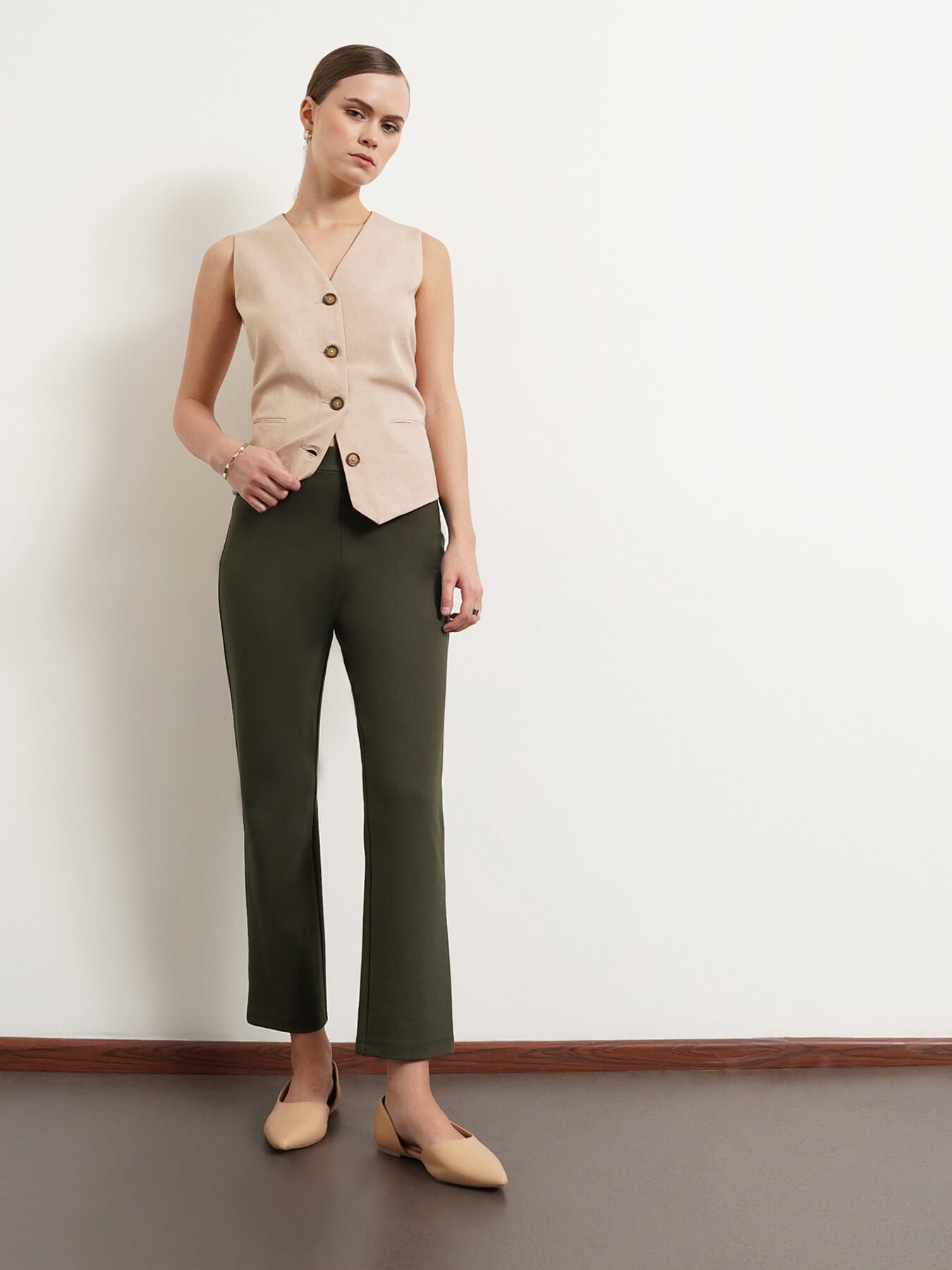 LivIn Bootcut Pants - Olive