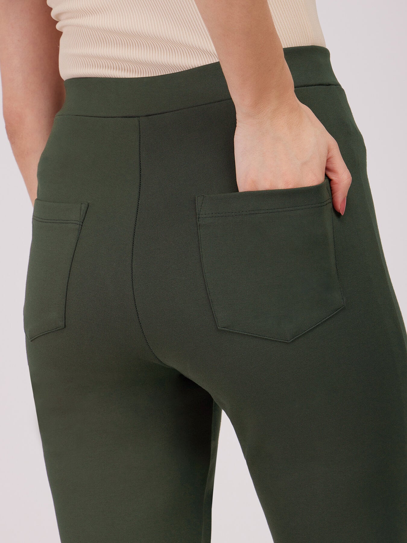 LivIn Bootcut Pants - Olive