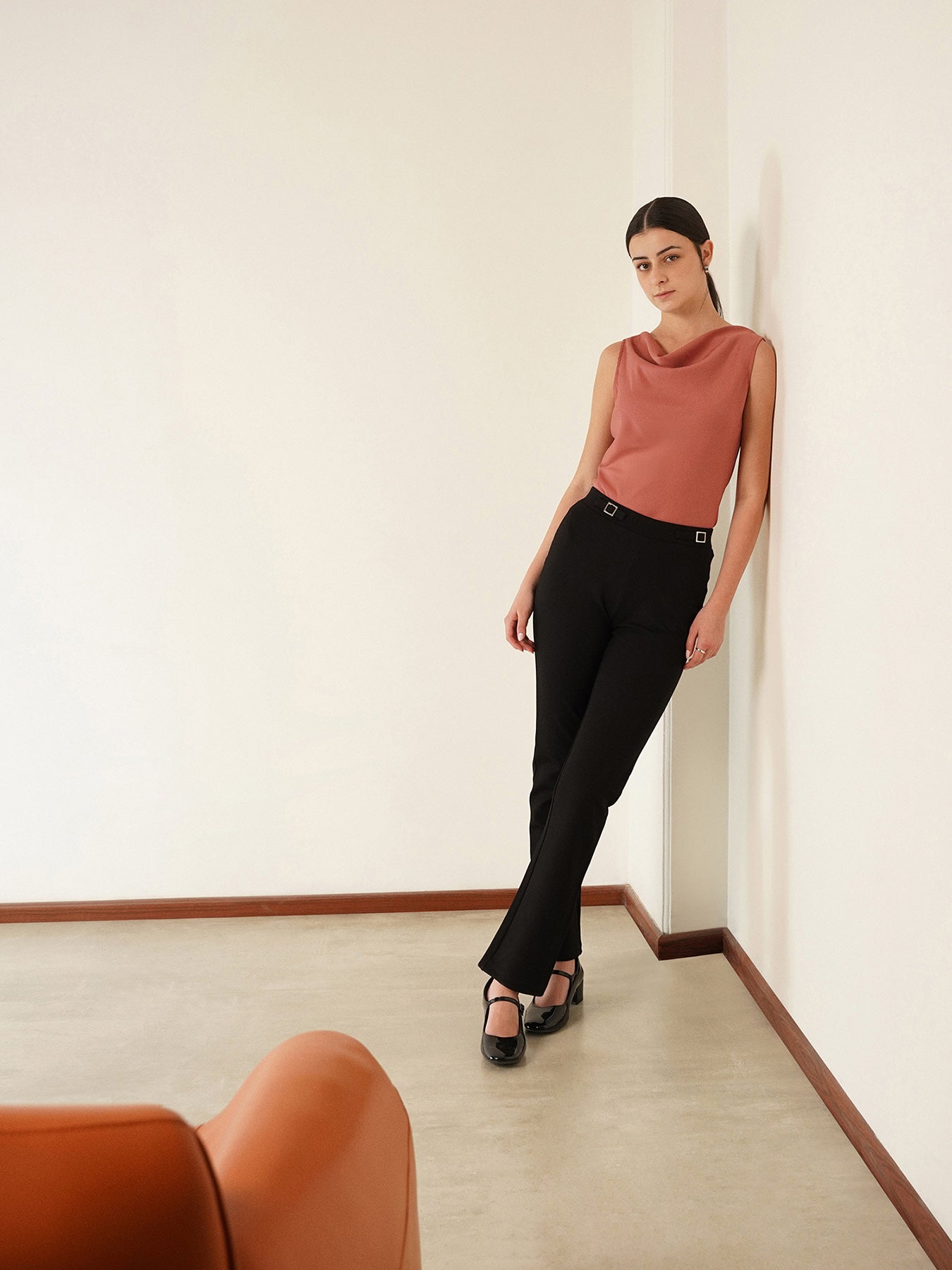 LivIn Bootcut Pants With Buckle - Black