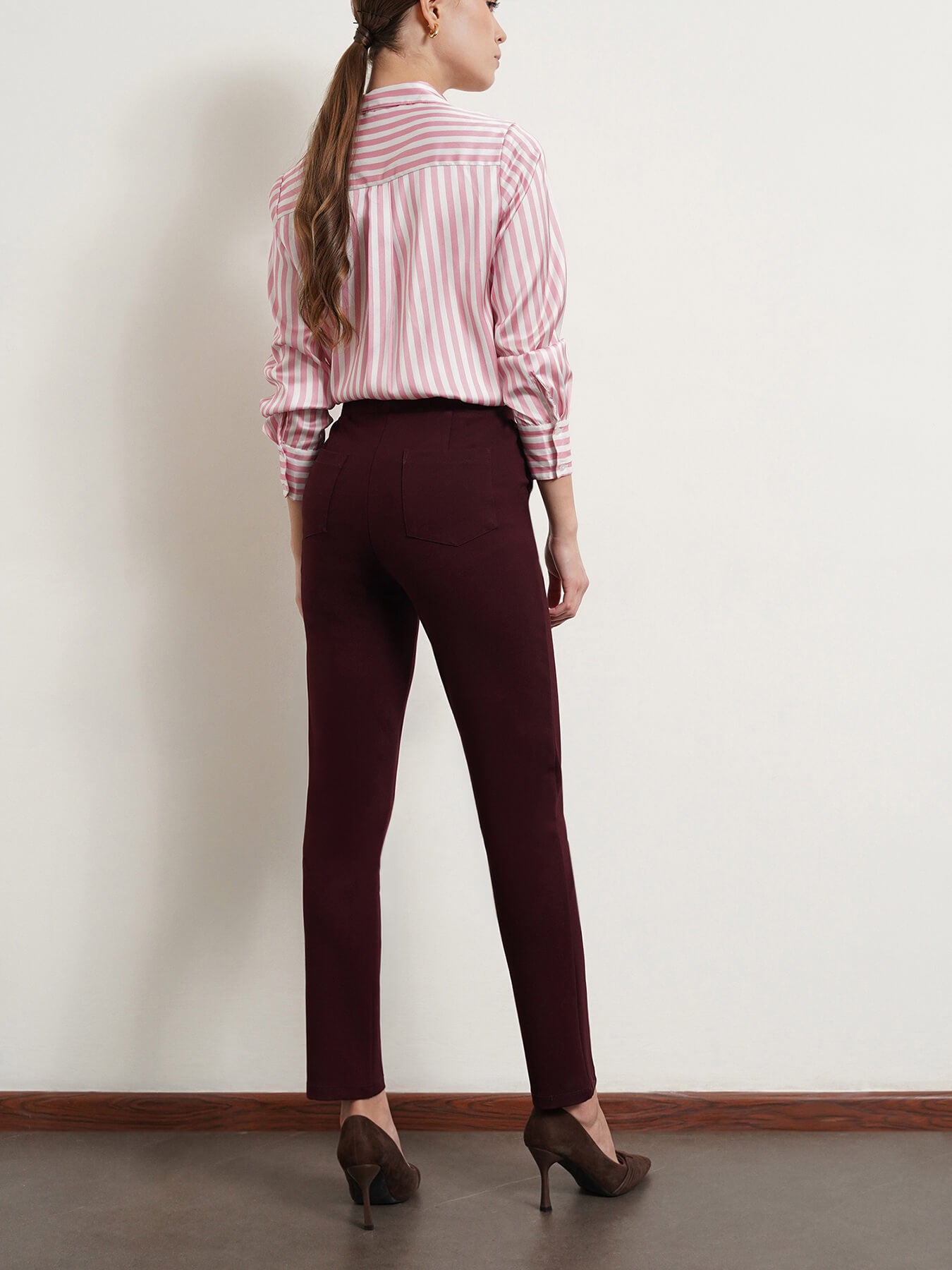 LivIn Straight Fit Pants With Buttons - Maroon