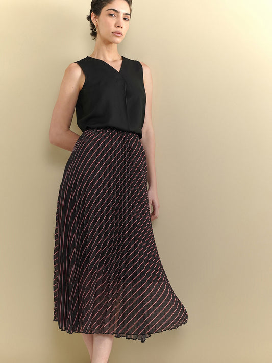 Striped Pleated Flared Skirt - Black