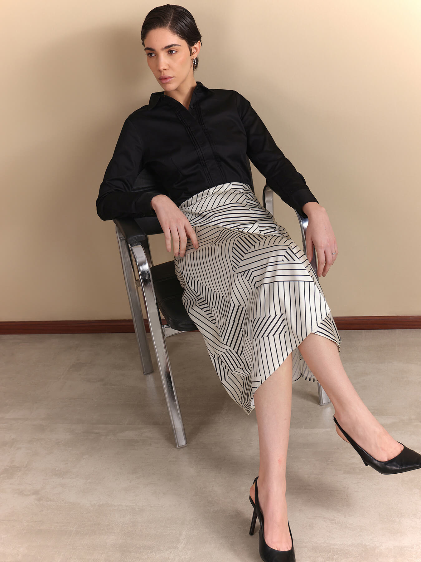 Satin Abstract Print Midi Skirt - White