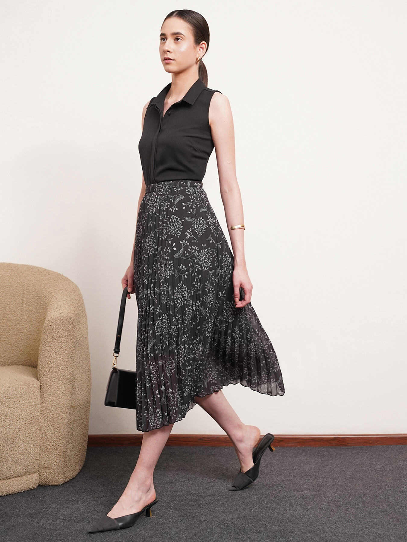 Floral Flared Skirt - Black