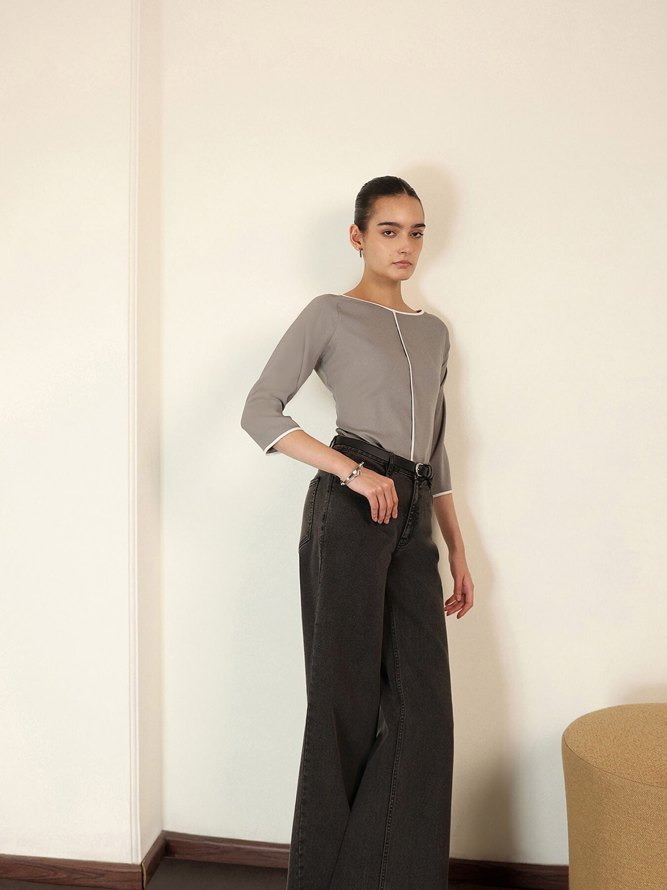 Polyester Solid Scoop Neck Regular Top - Grey