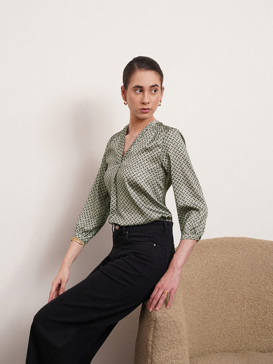 V Neck Geometric Print Top - Grey