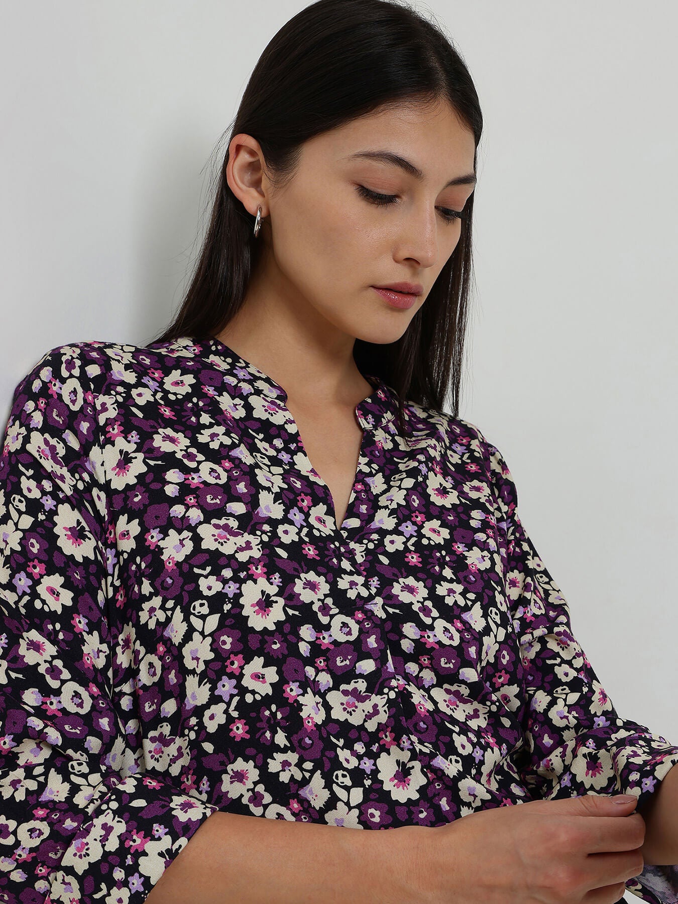 Floral V-Neck Top - Purple
