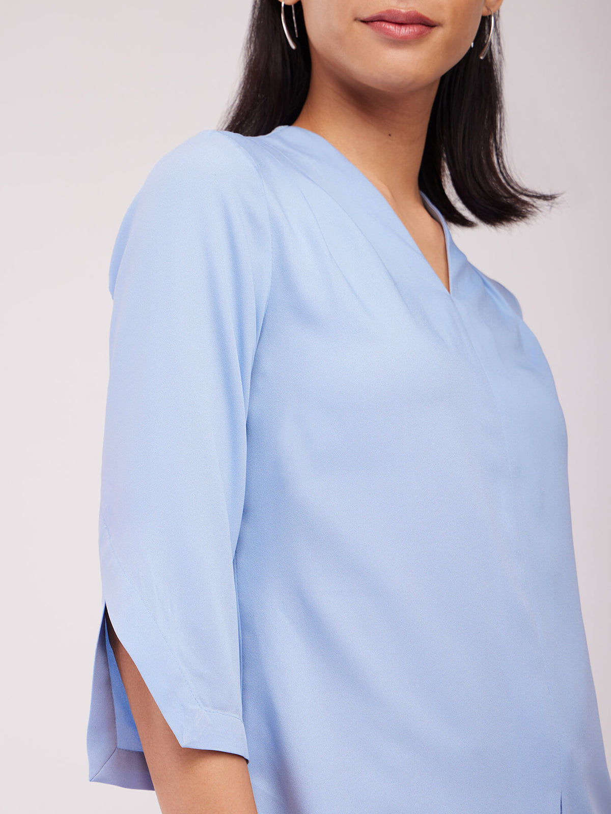 Cutout Sleeves Top - Light Blue