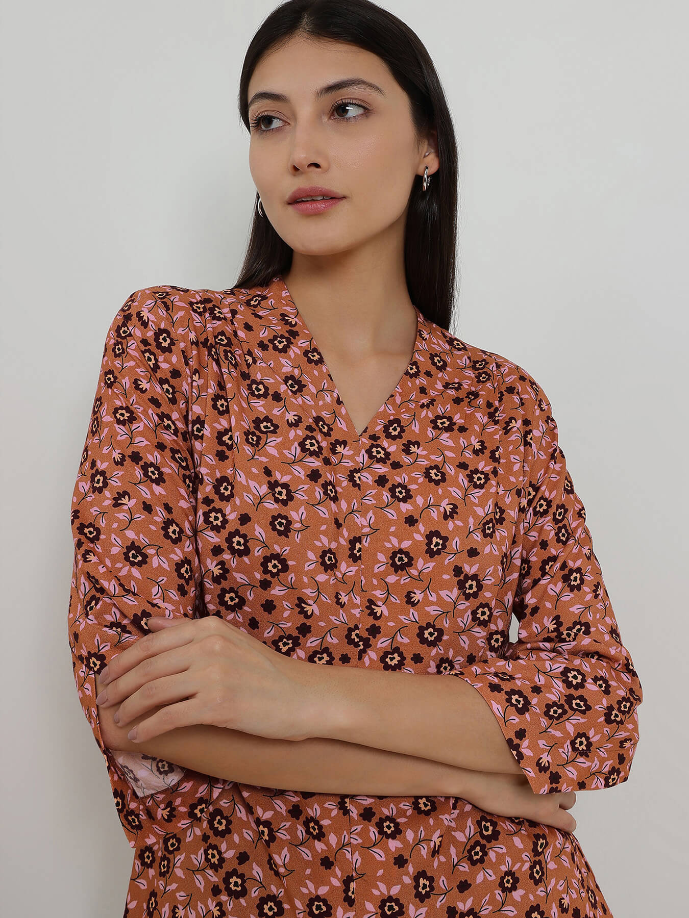 Floral V-Neck Top - Brown