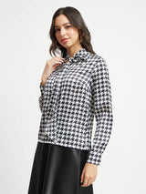 Houndstooth Print Tie-Up Top - White And Black