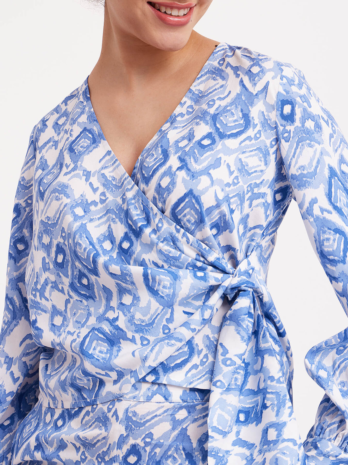 Abstract Print V Neck Top - White And Blue