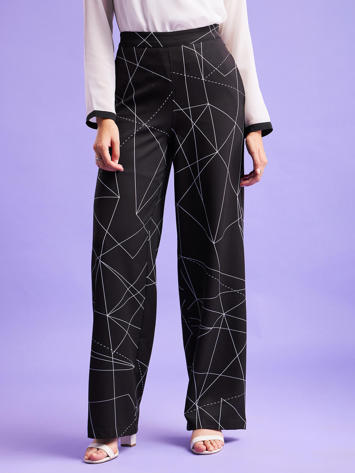 Geometric Print Wide Leg Trousers - Black And White