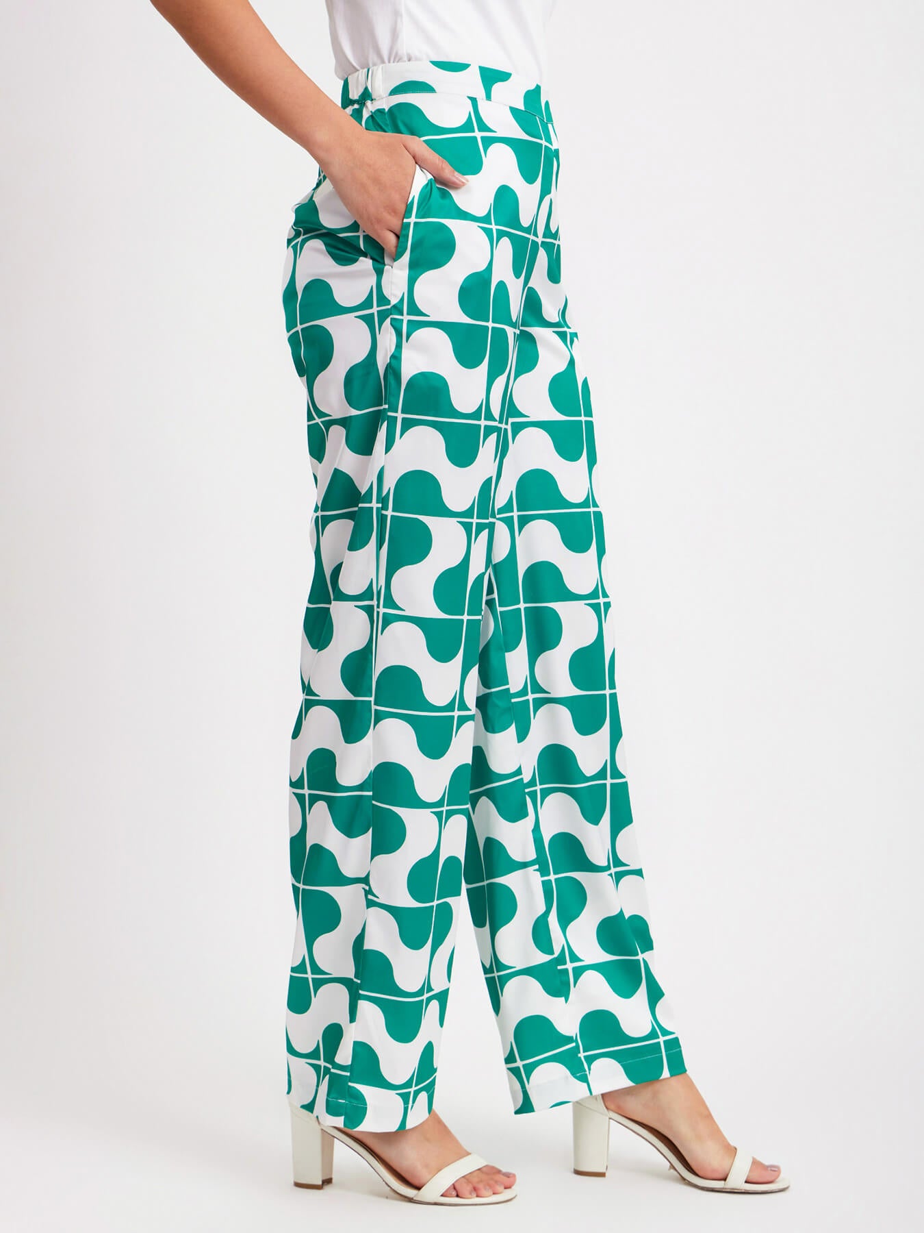 Satin Abstract Print Trouser - Green And Beige