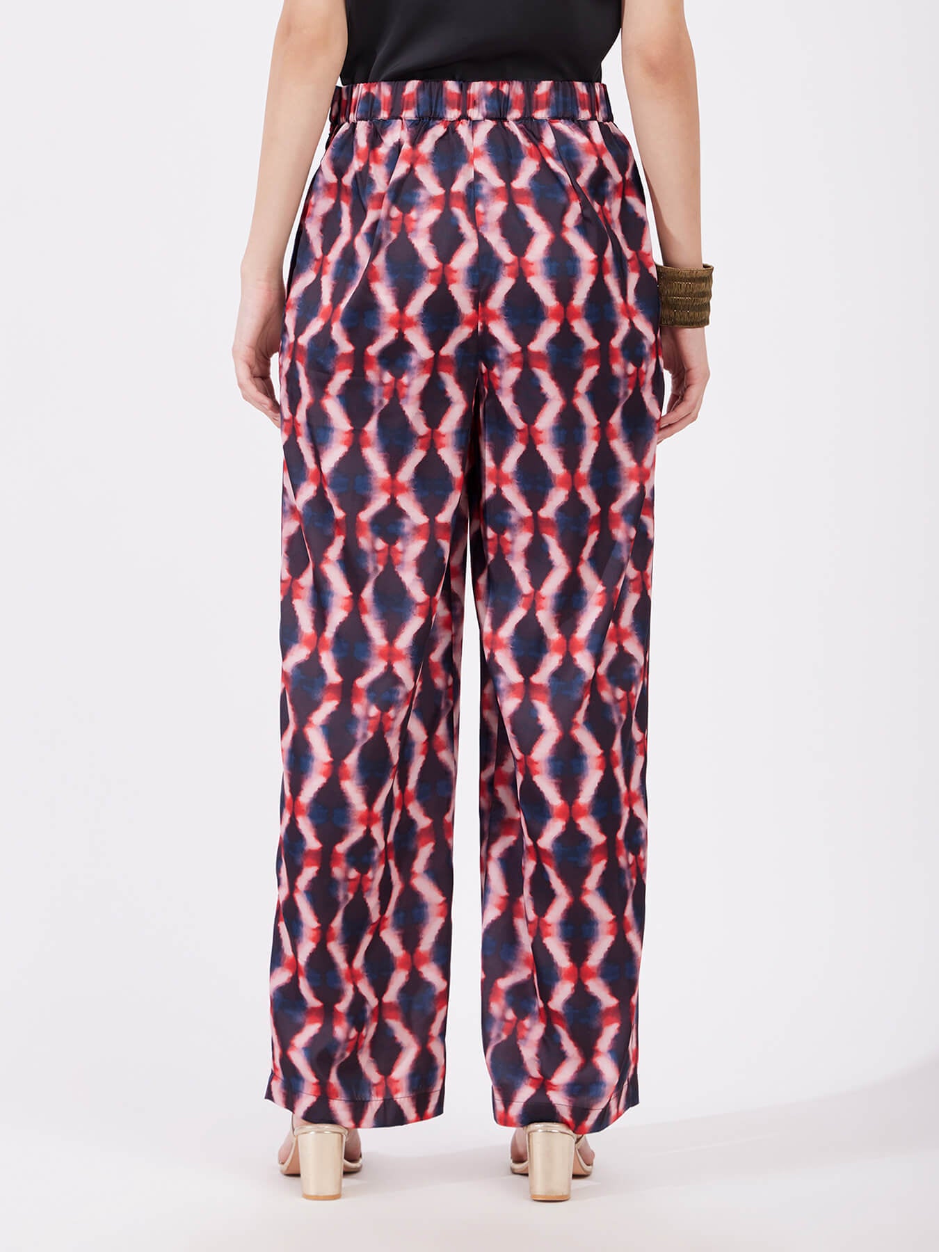 Satin Geometric Print Trousers - Multicolour