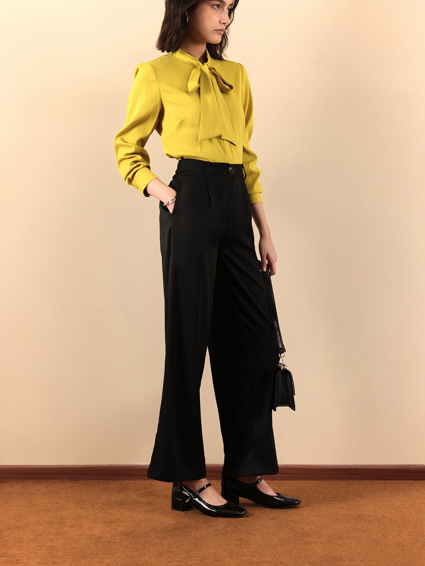 Pleated Wide Leg Trousers - Black