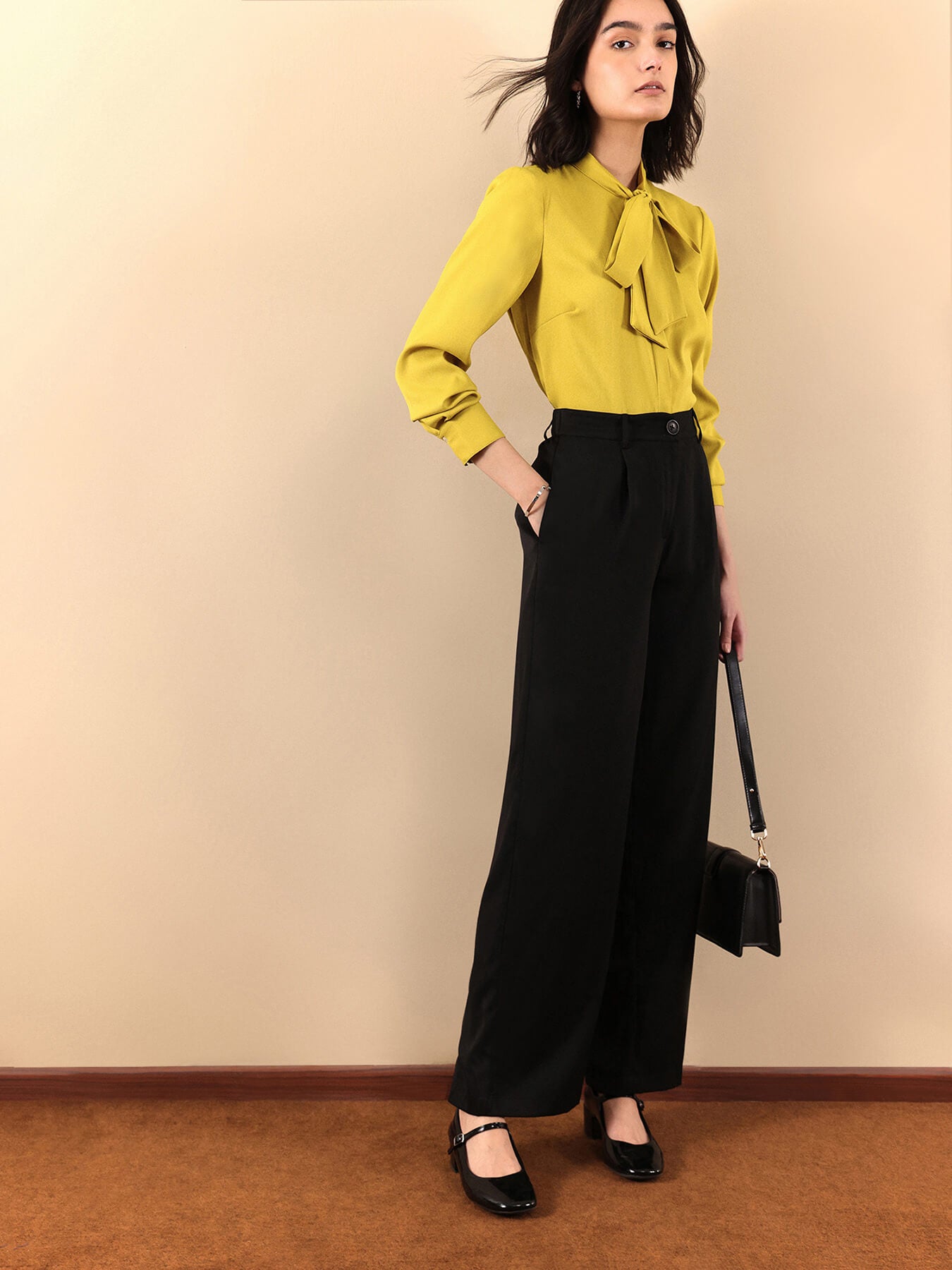 Pleated Wide Leg Trousers - Black