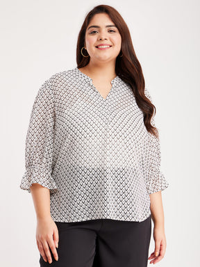 Geometric Print Top - White And Black