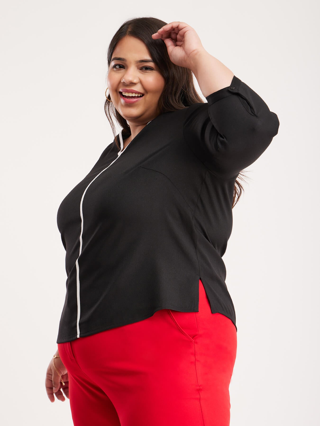 V Neck Piping Detail Top - Black And White