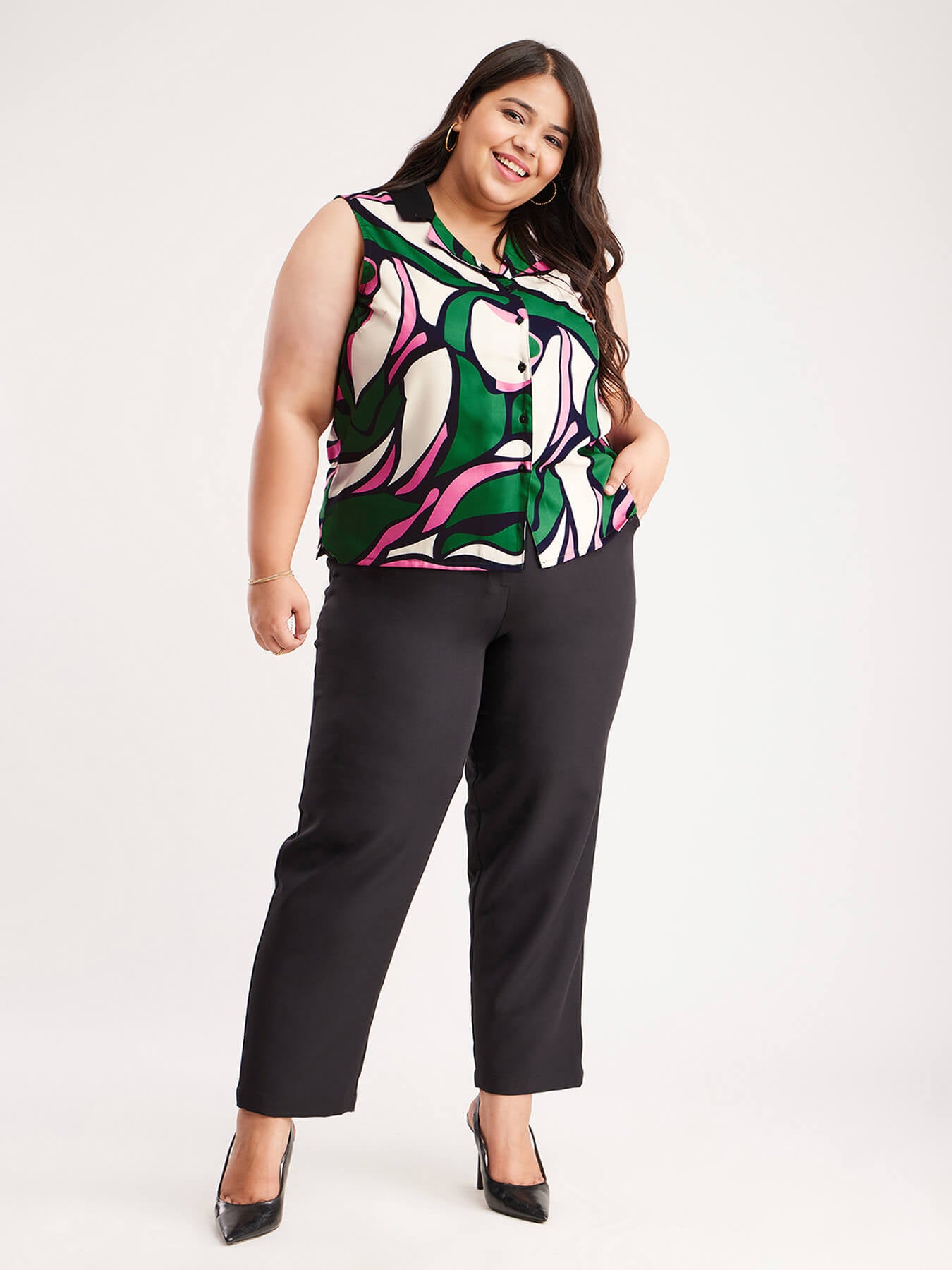 Floral Print Sleeveless Top - Green And Black