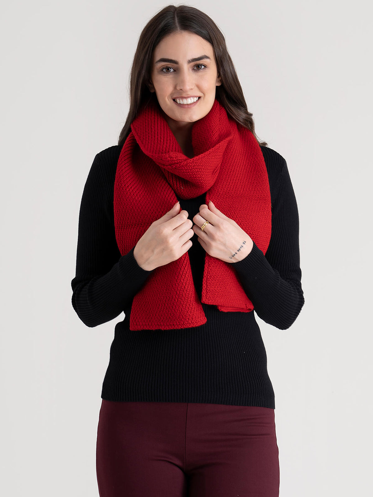 Textured Wool Muffler - Red