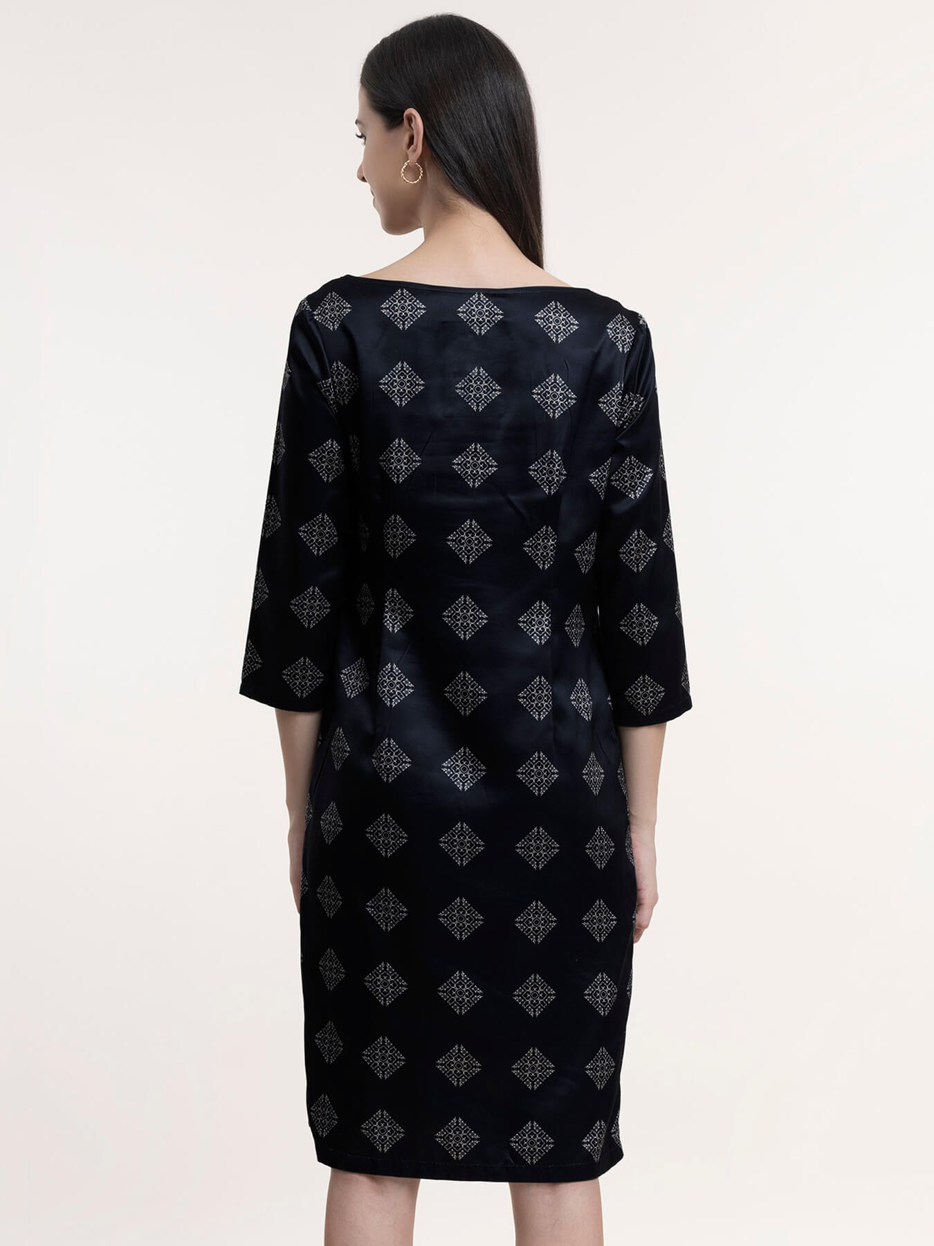 Satin Geometric Print Dress - Black