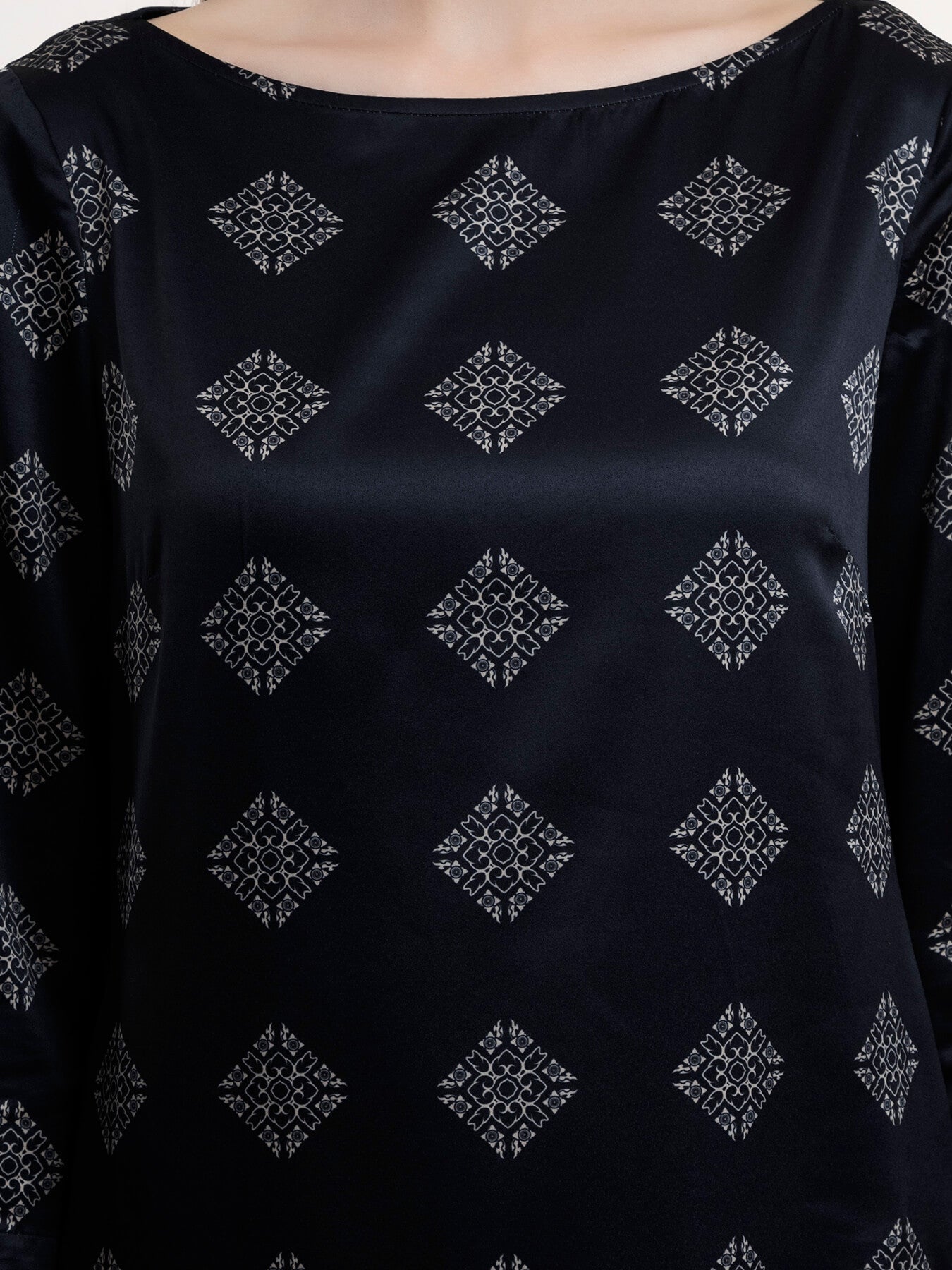 Satin Geometric Print Dress - Black