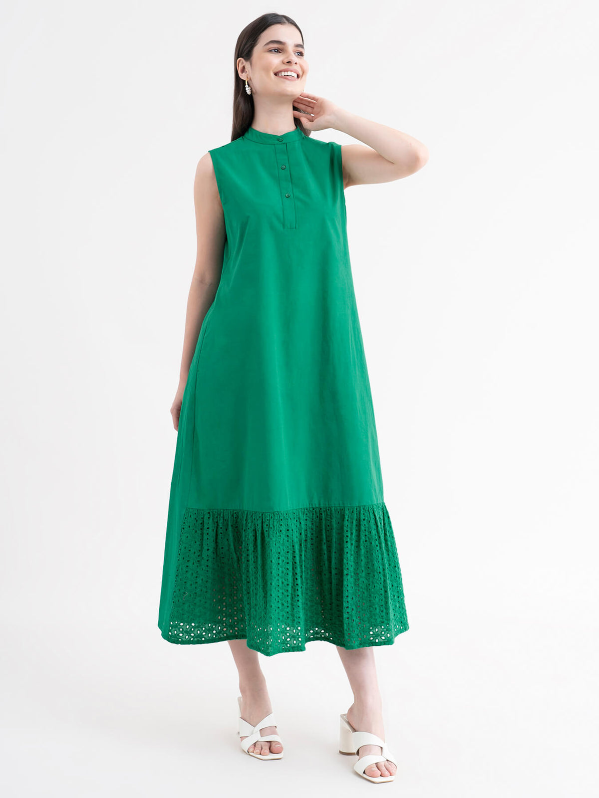 Cotton Dress With Schiffli Detail - Green