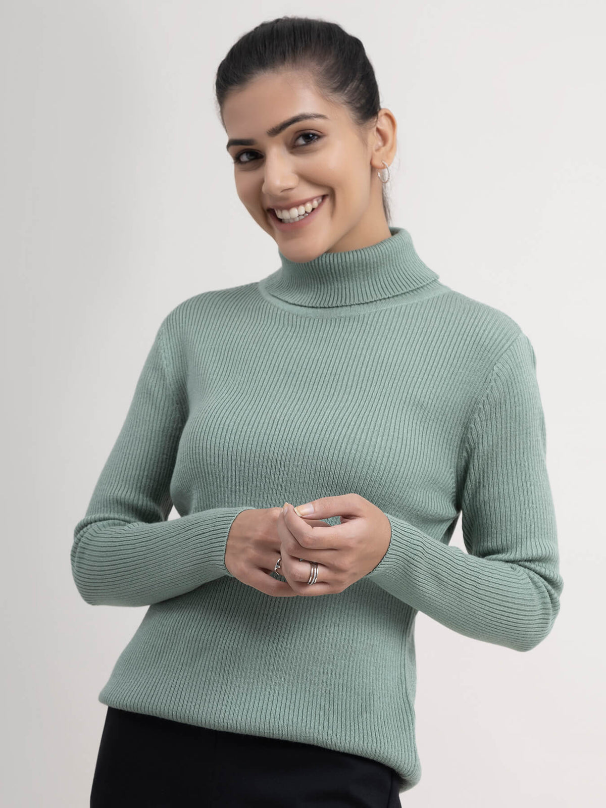 LivSoft Turtle Neck Ribbed Sweater - Sap Green