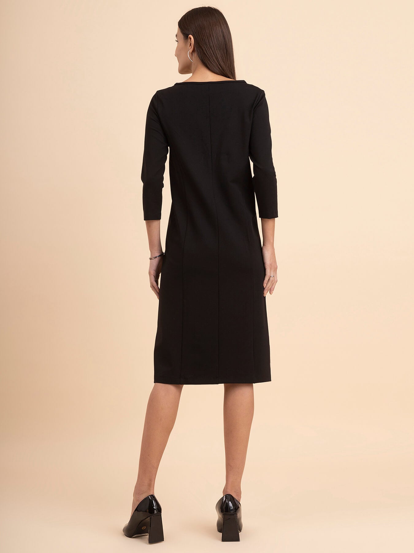 LivIn A-Line Boat Neck Dress - Black