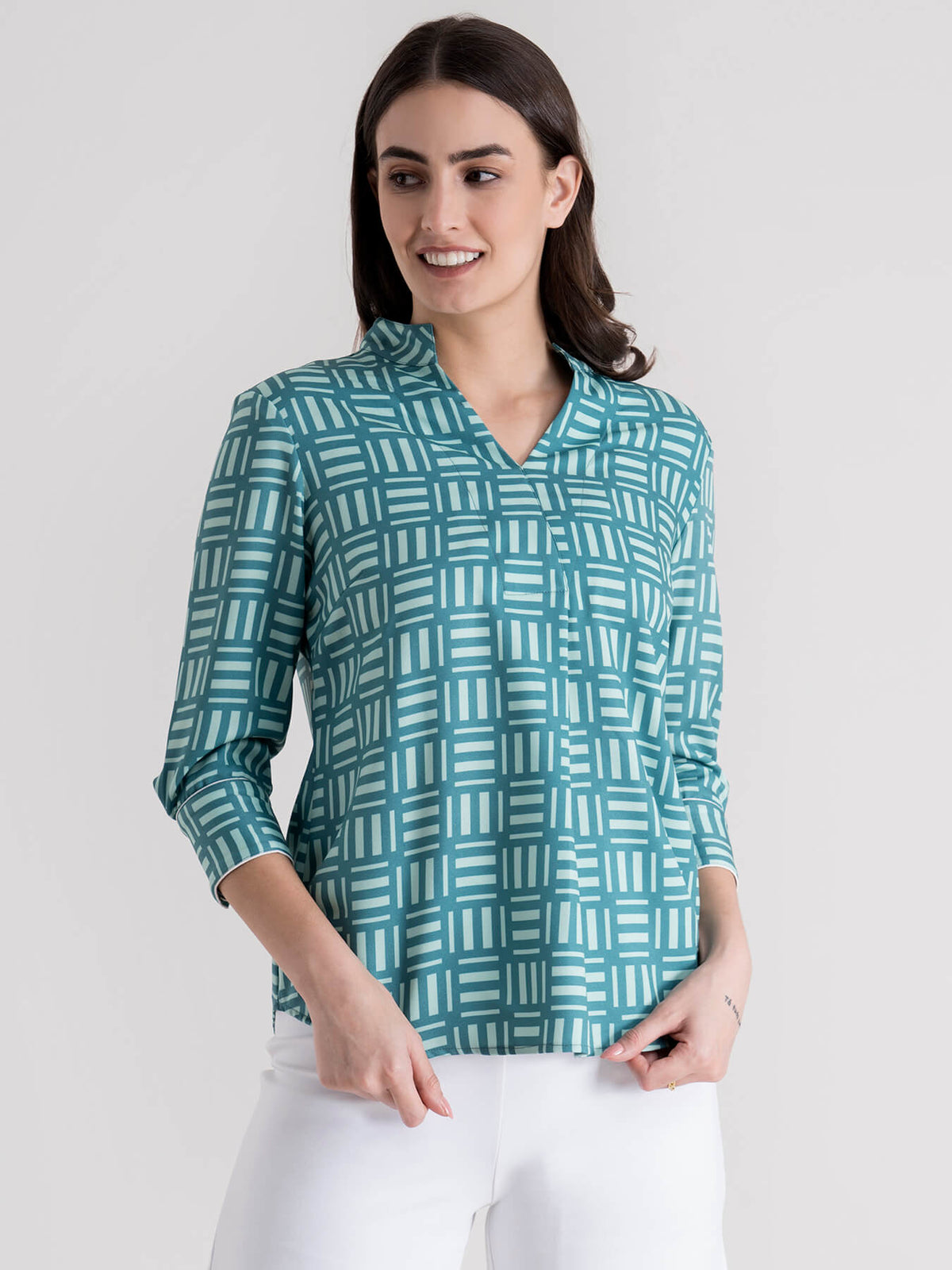 Mandarin V Neck Geometric Print Top - Green