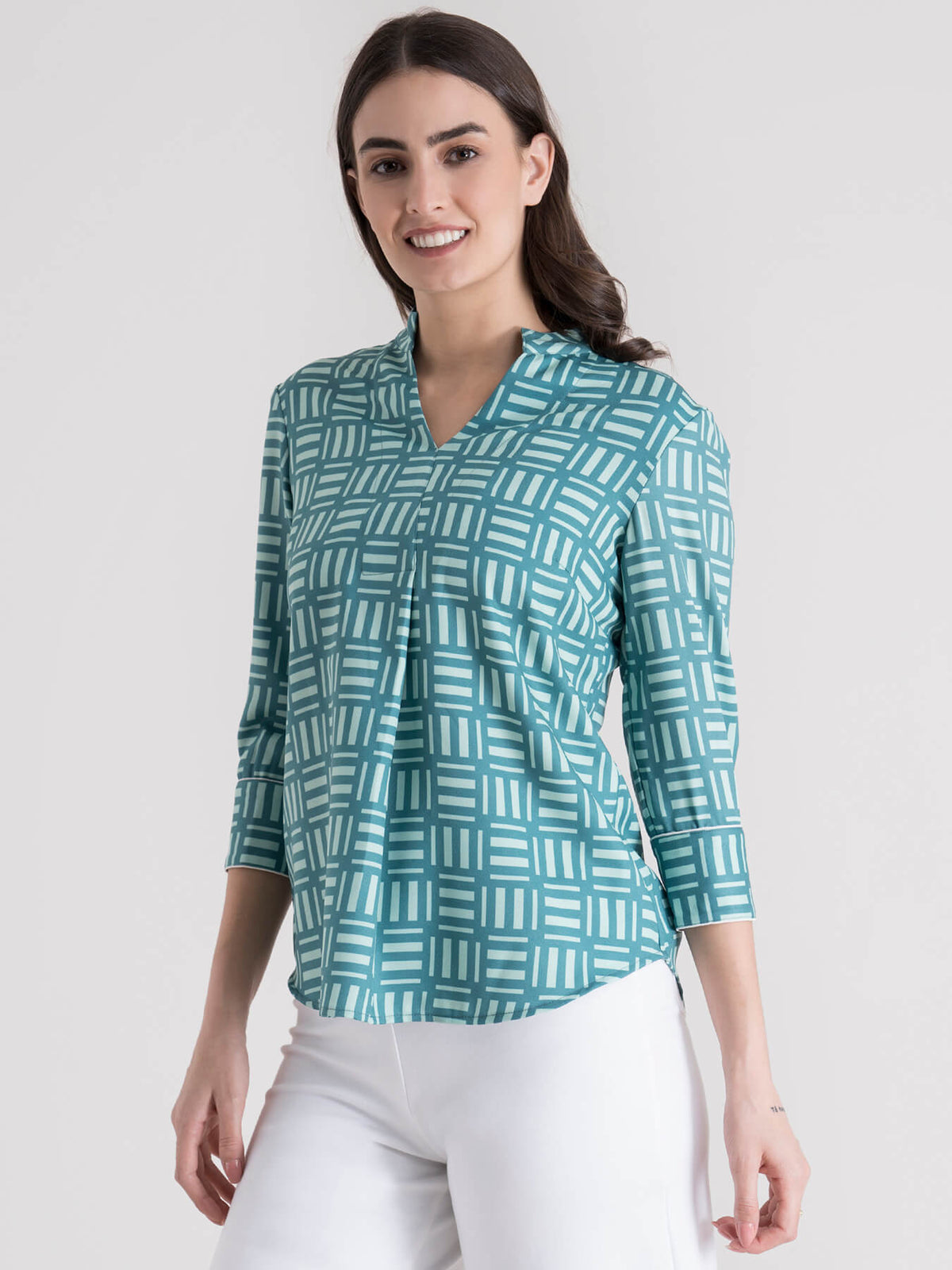 Mandarin V Neck Geometric Print Top - Green