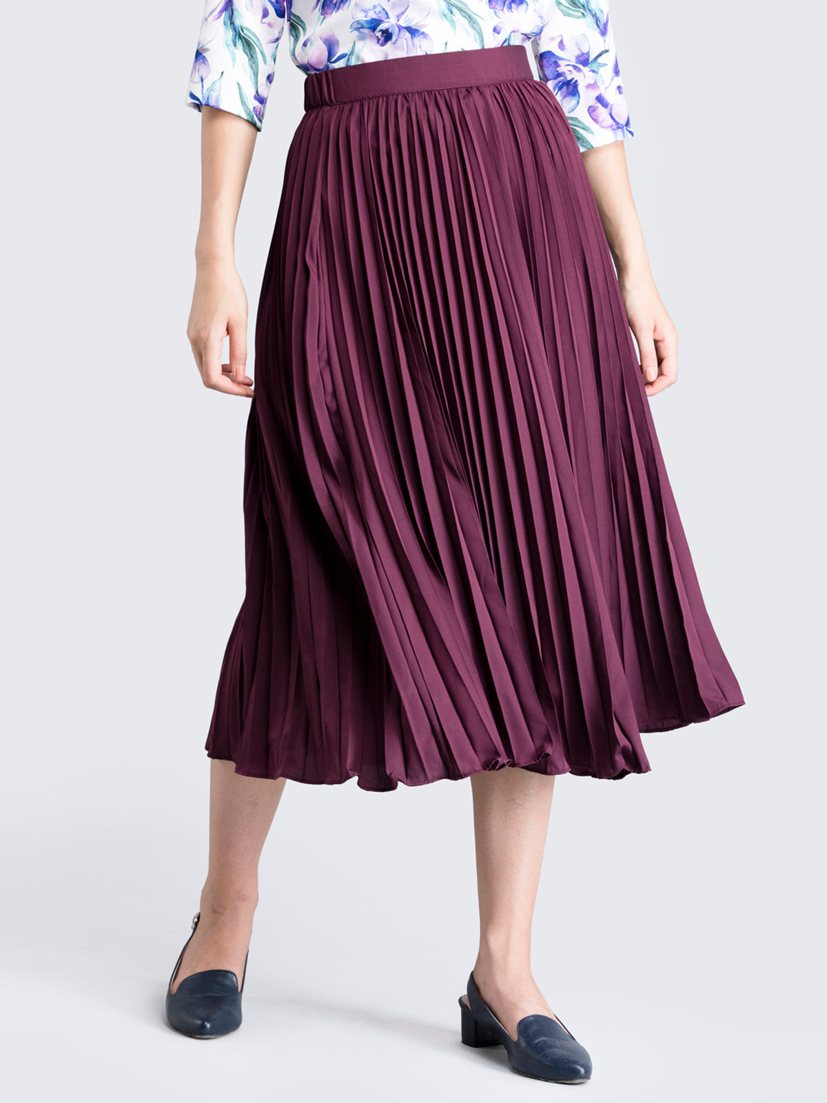 Pleated Flared Midi Skirt - Wine