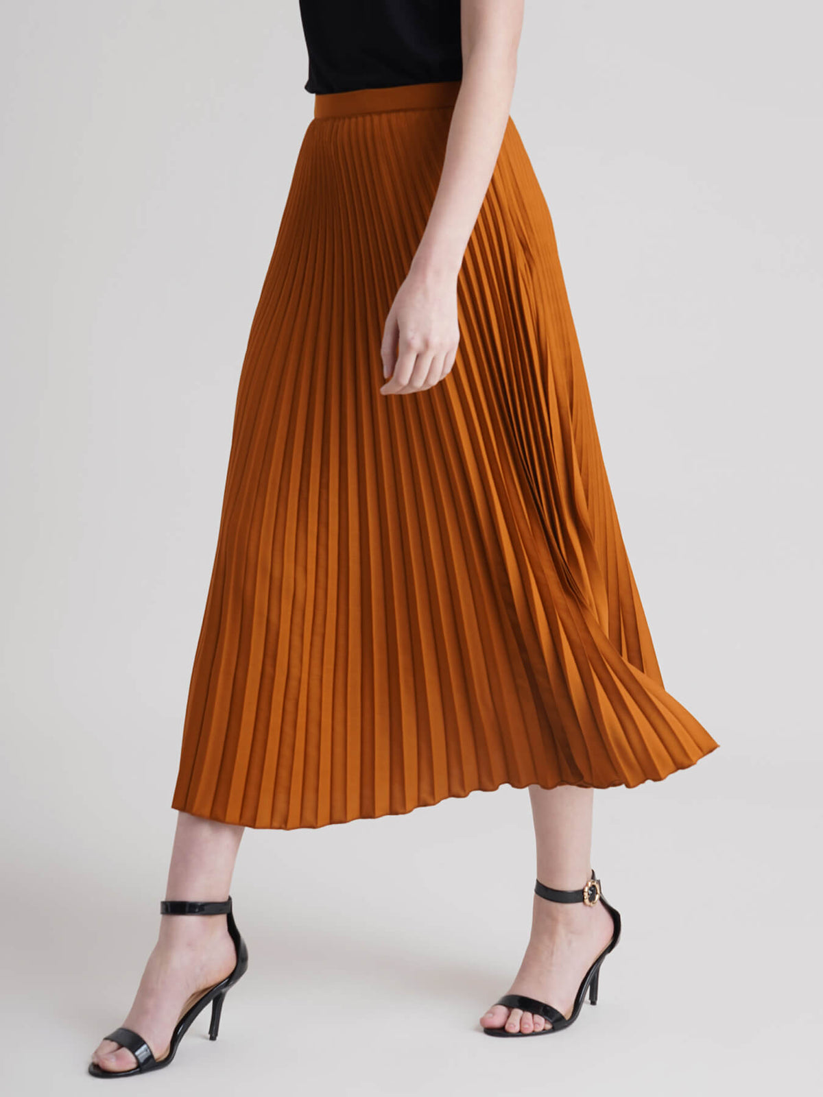 Accordion Pleated Skirt - Camel